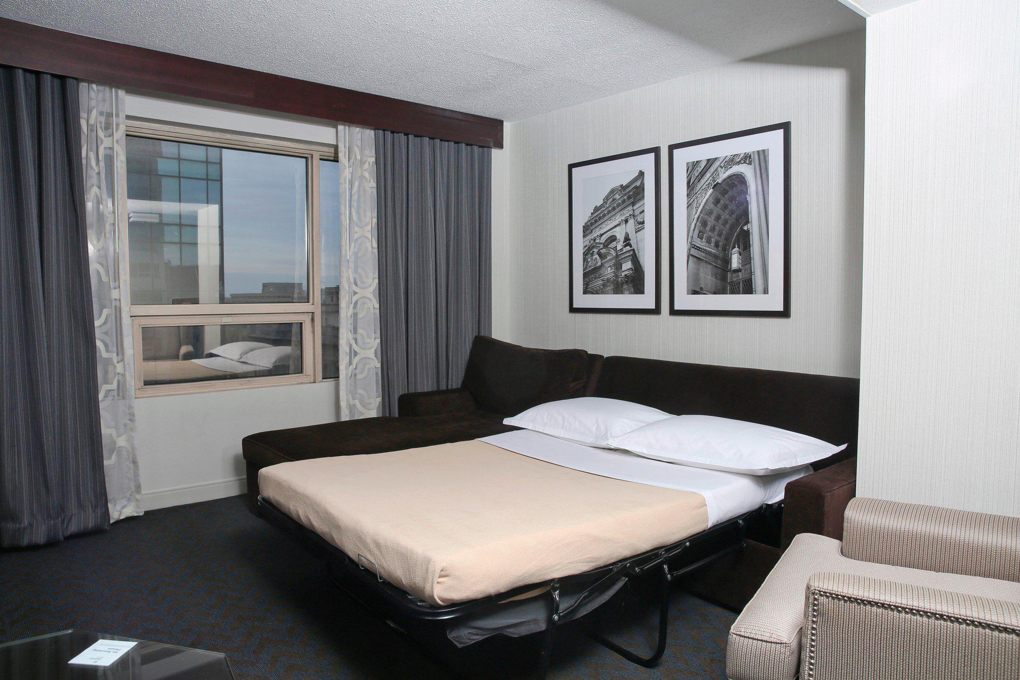 Sheraton Indianapolis City Centre Hotel Photo