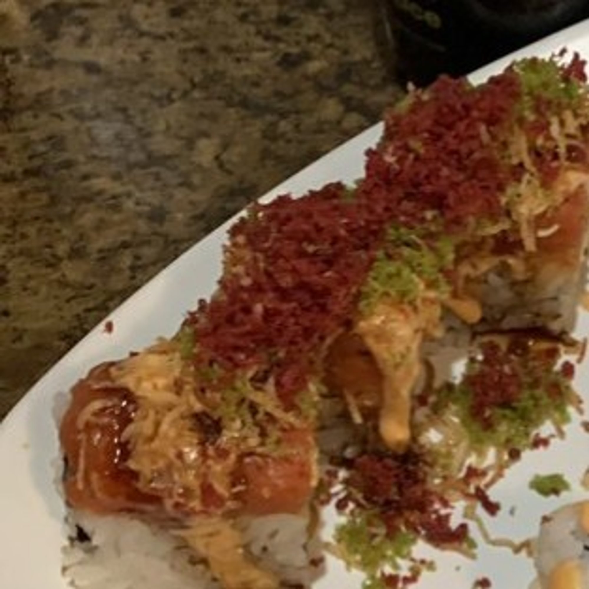 Volcano Cut Roll(O)