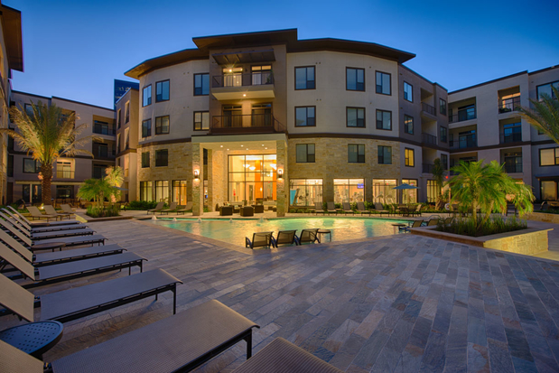 Images 7Seventy Apartments in Houston's Energy Corridor