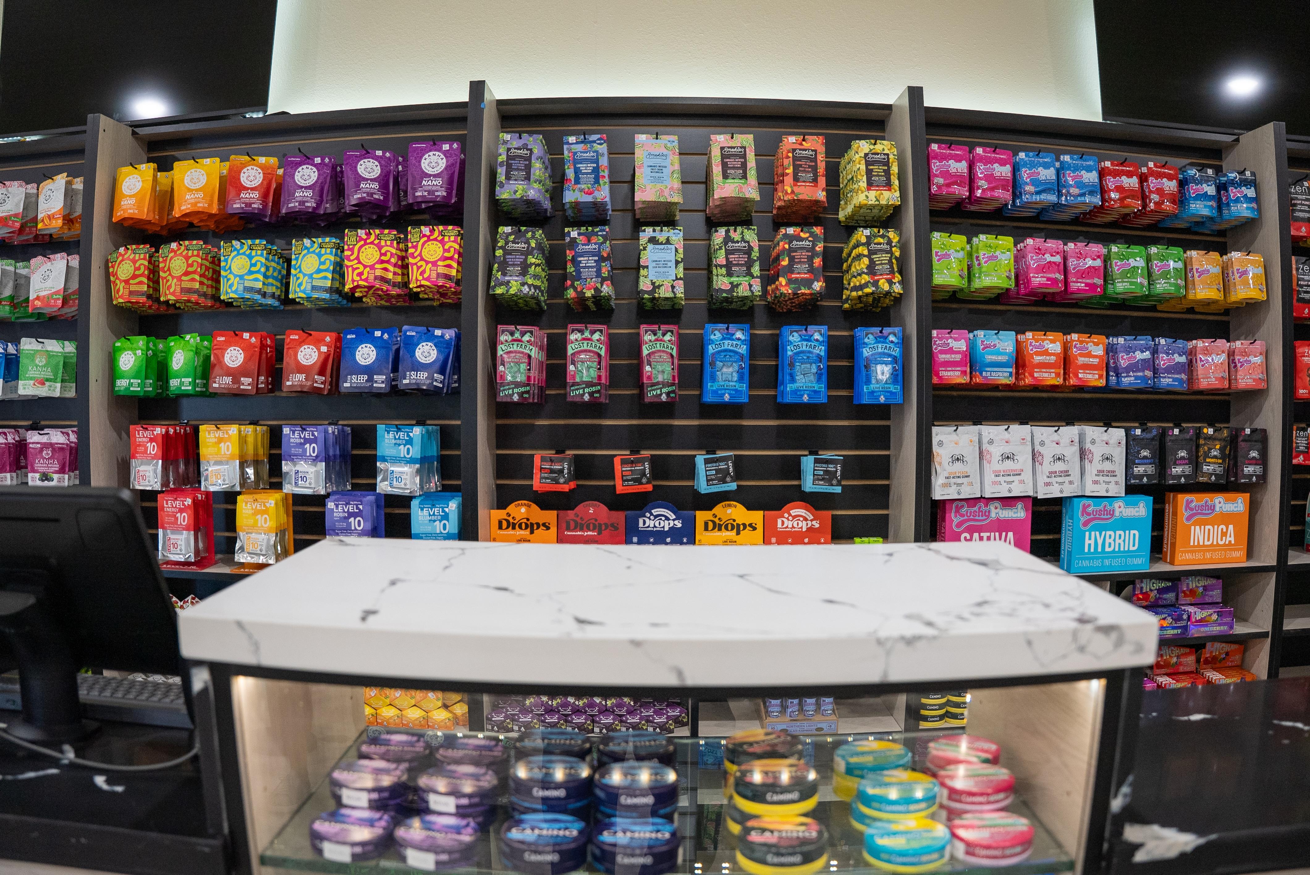 Goldn Bloom Hemet Image