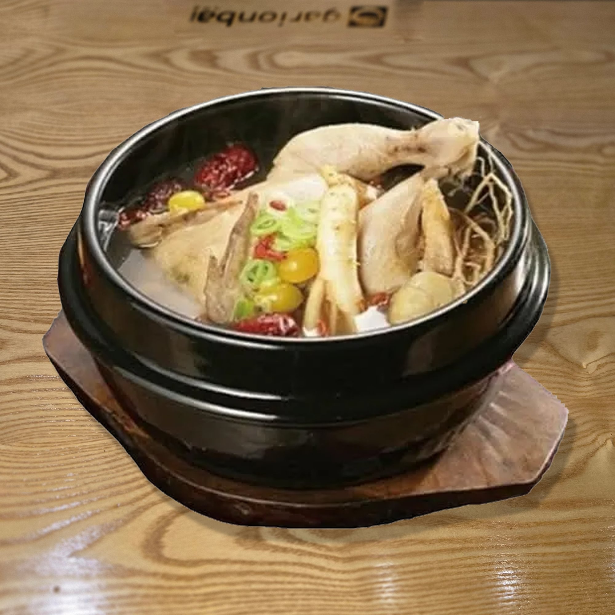 Chicken ginseng soup/삼계탕