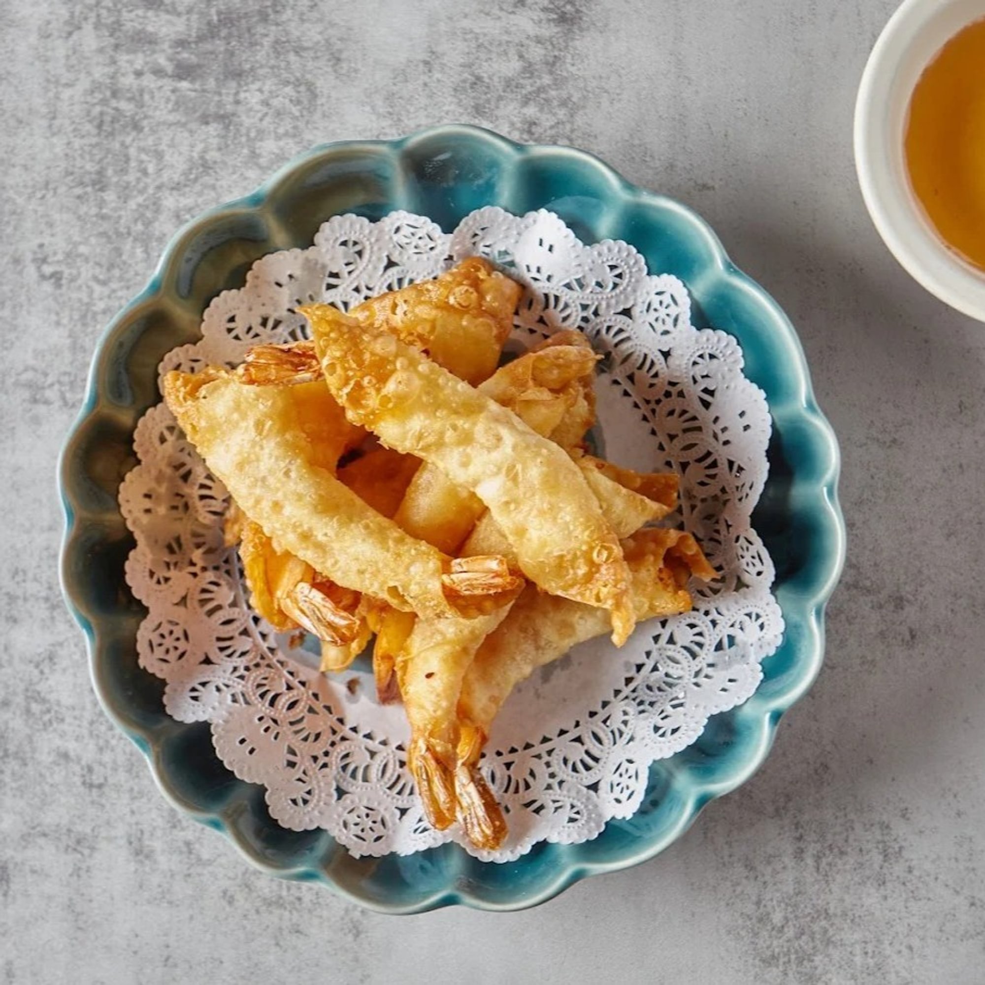Golden Fried Shrimp Rolls
