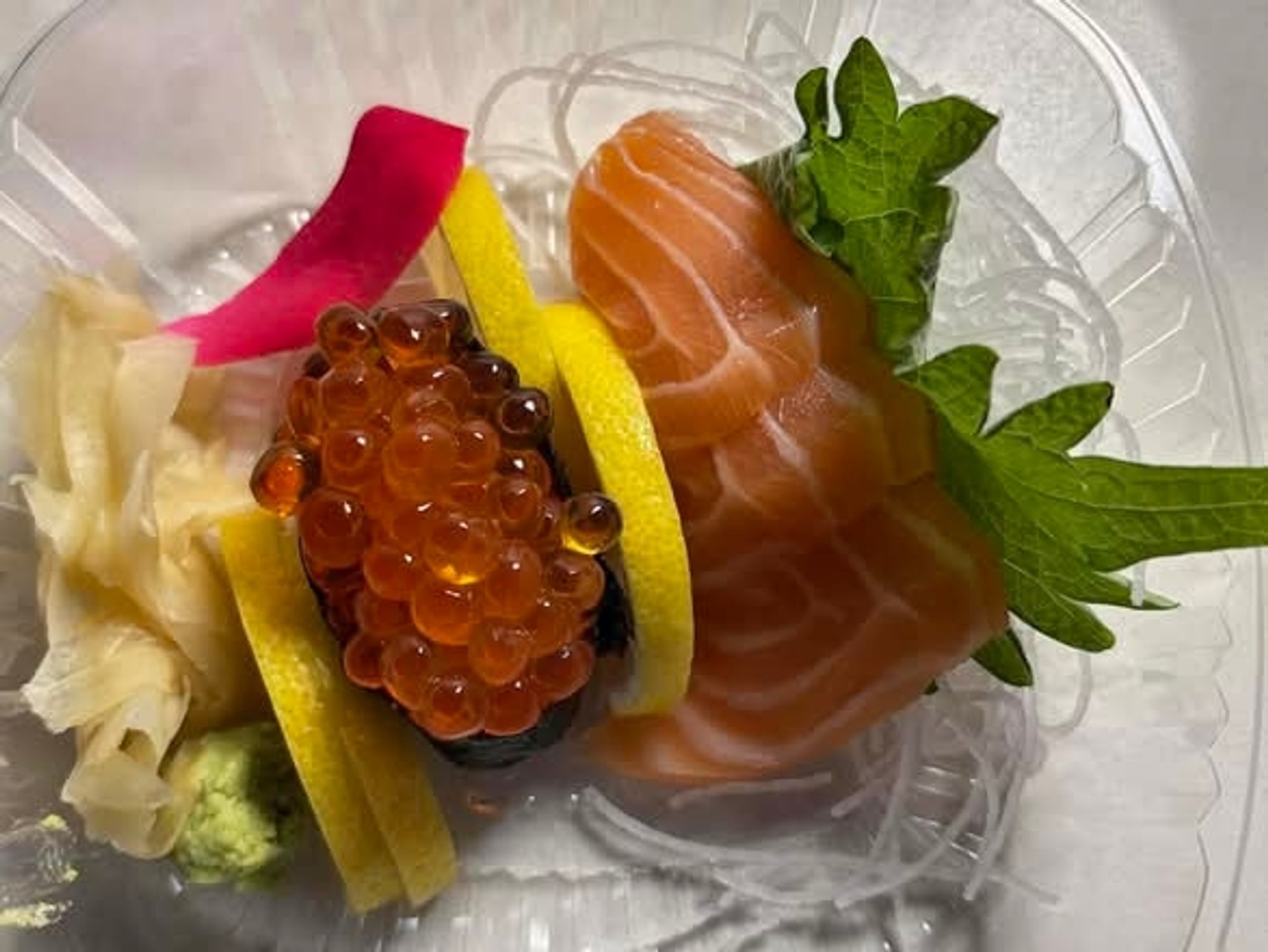 Sake/Salmon Sashimi