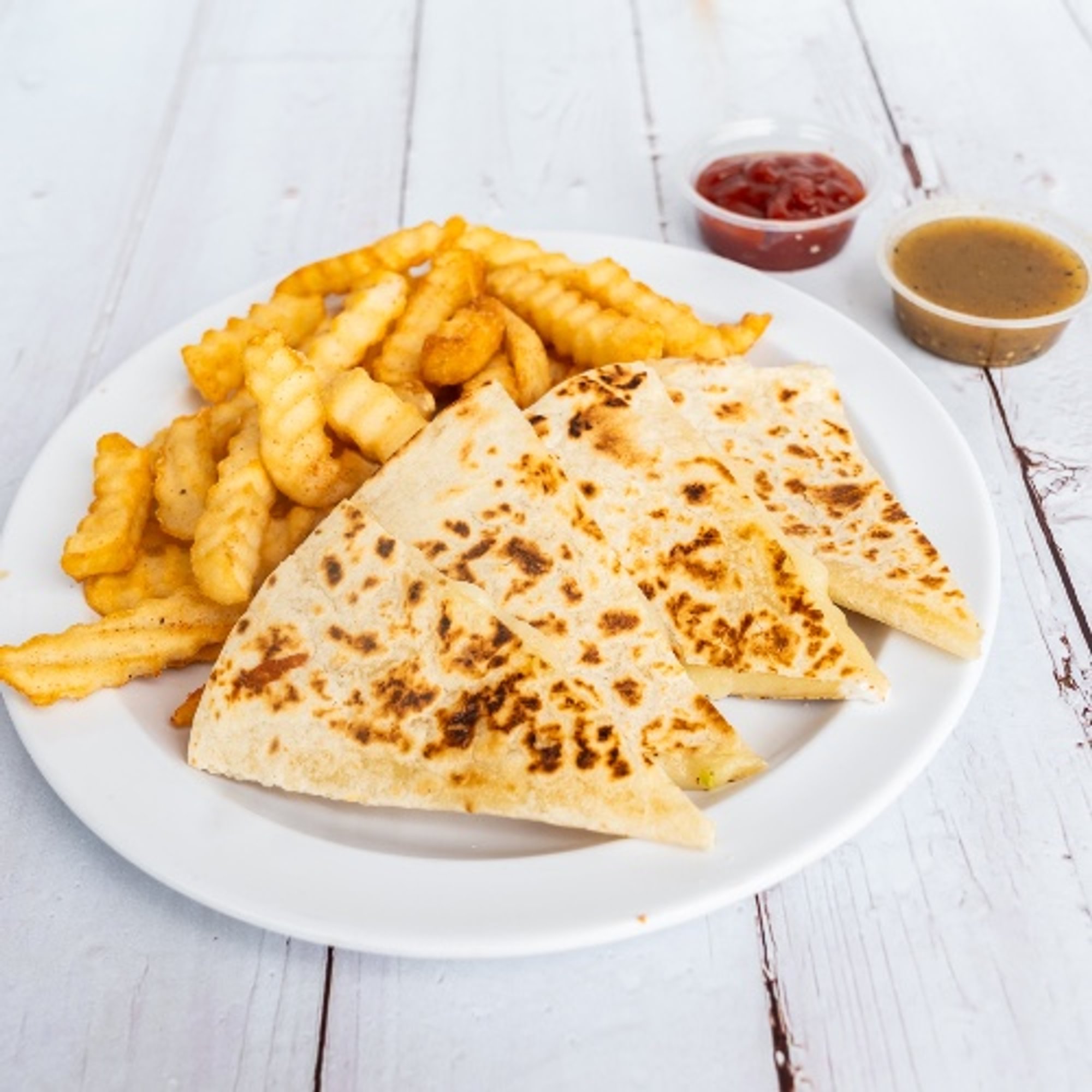 Sm Ch Quesadilla with Fries