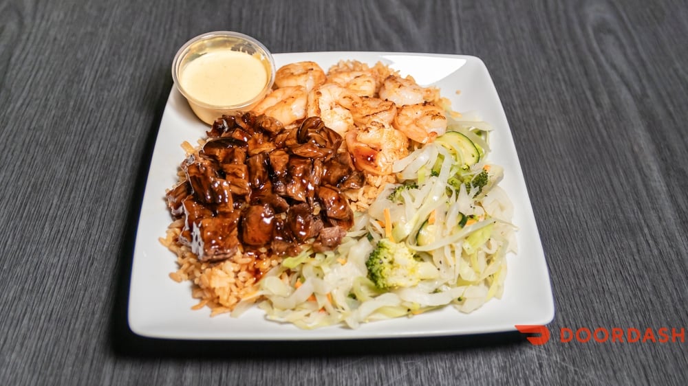 Steak and Shrimp Entrée