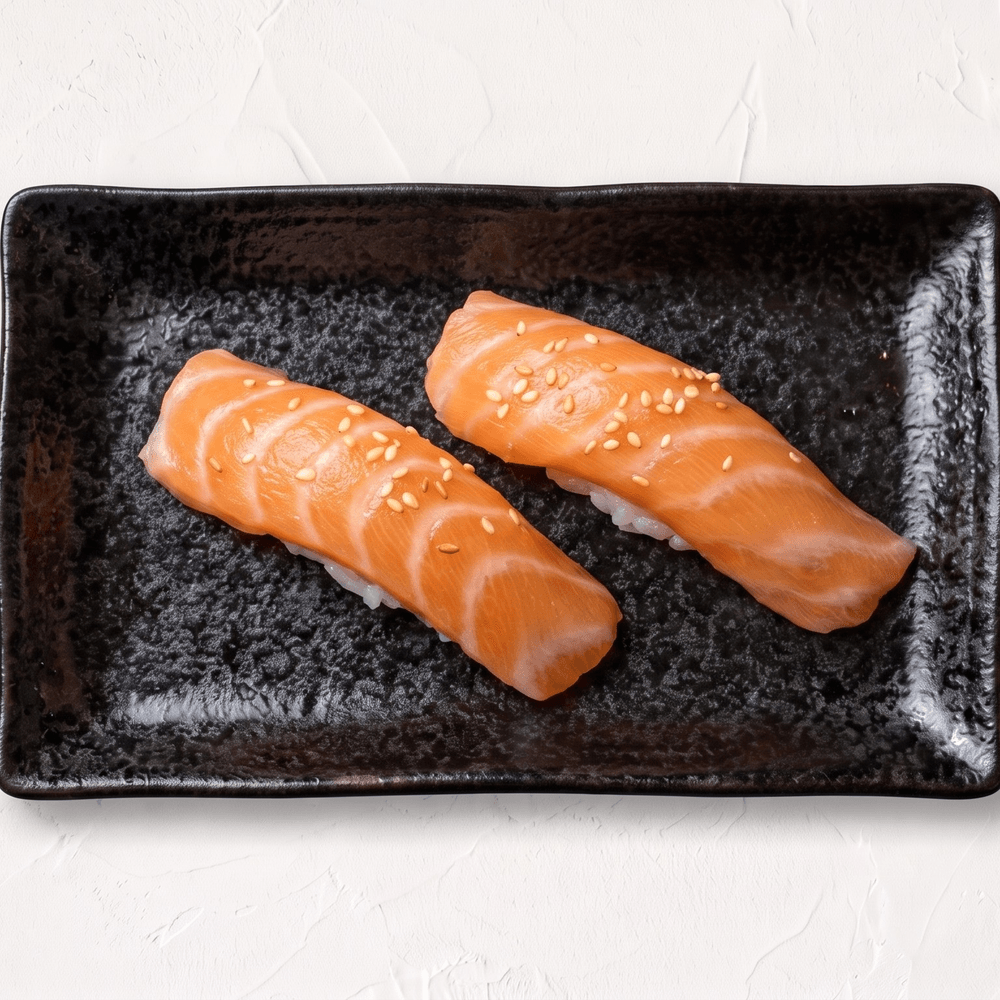 Salmon / Sake Nigiri