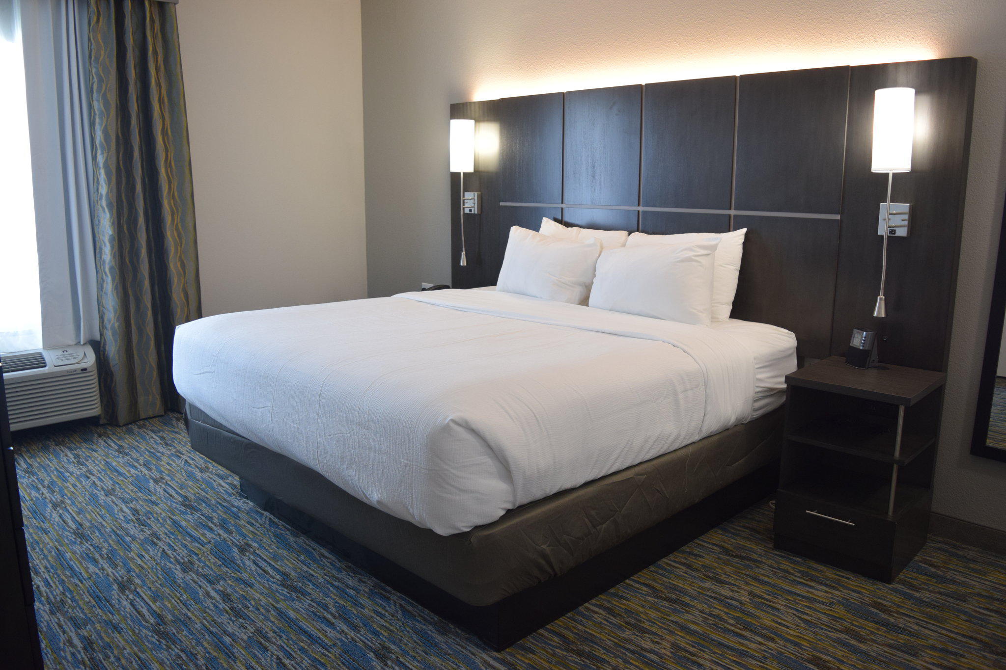 Candlewood Suites Nashville - Metro Center Photo