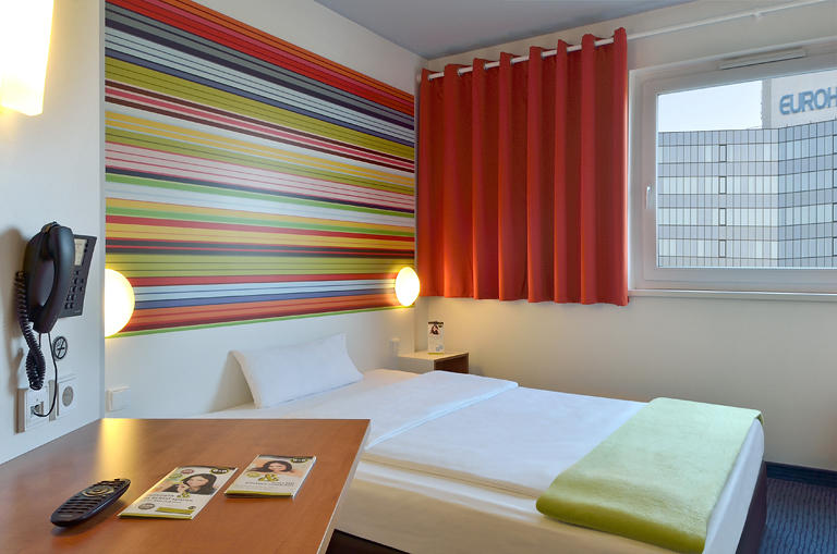 Bilder B&B Hotel Frankfurt-Niederrad