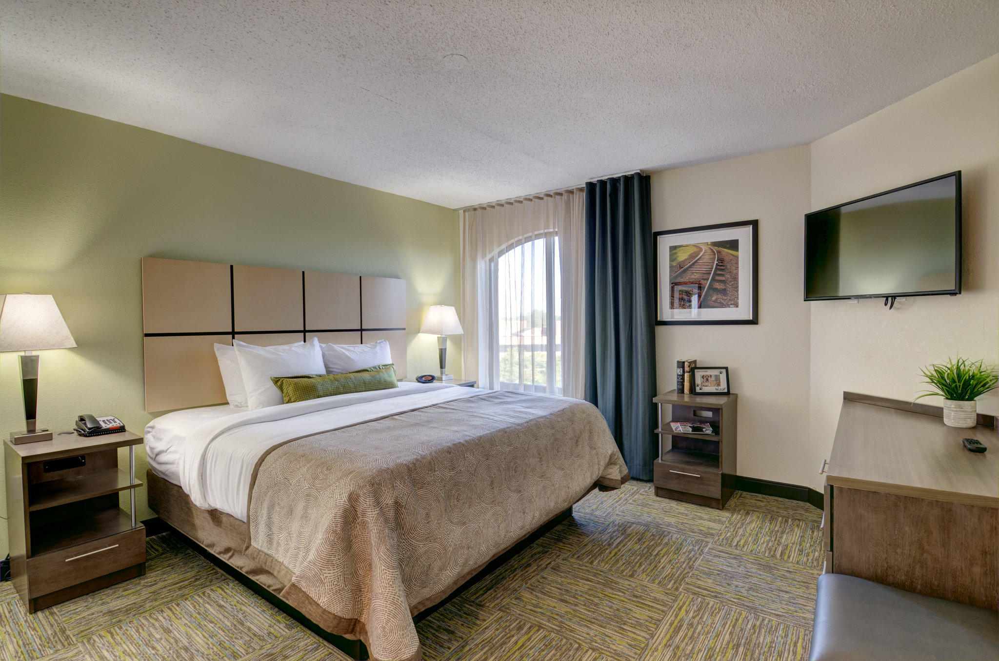 Candlewood Suites Richmond - West Broad Photo