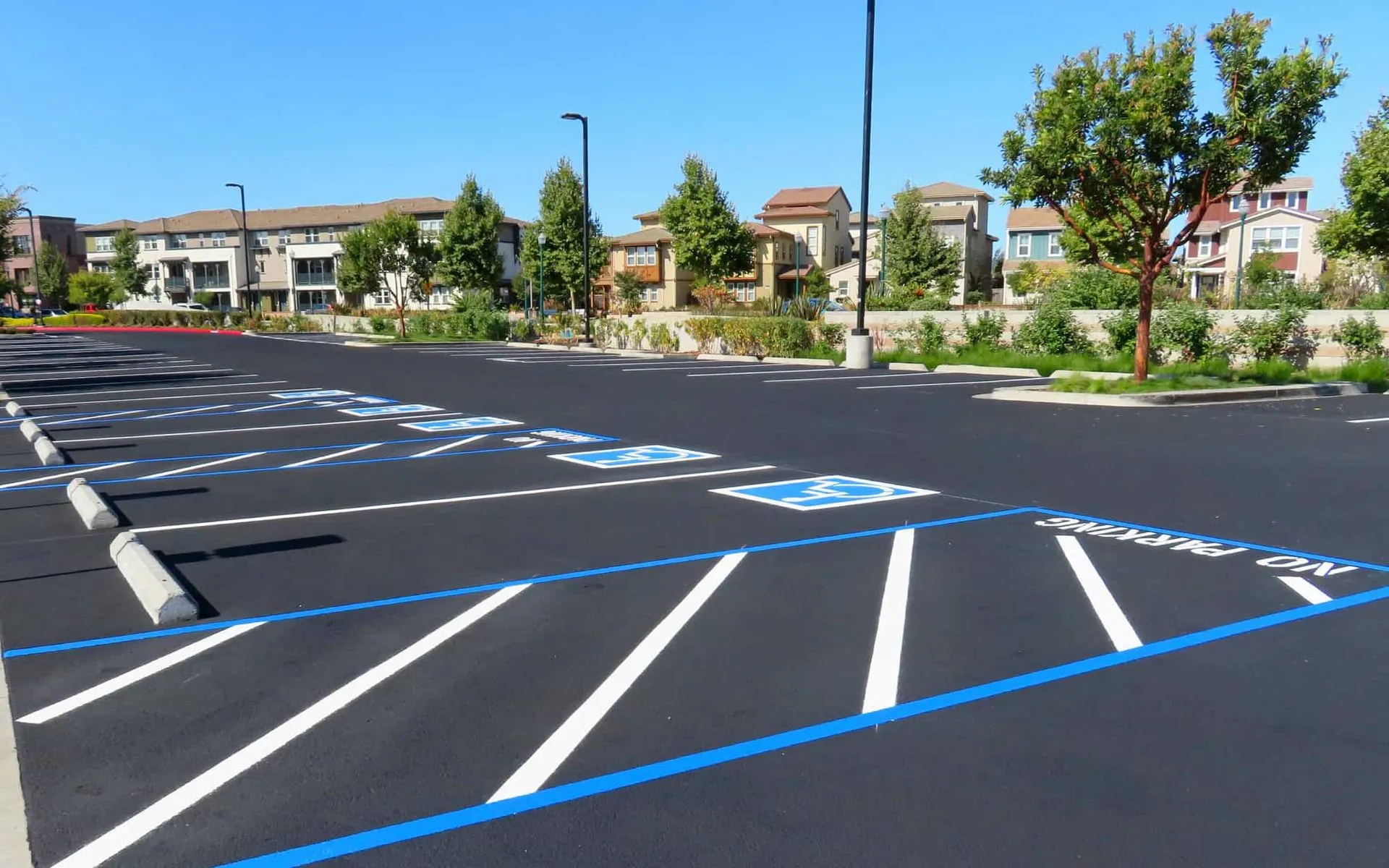 Commercial Sealcoating