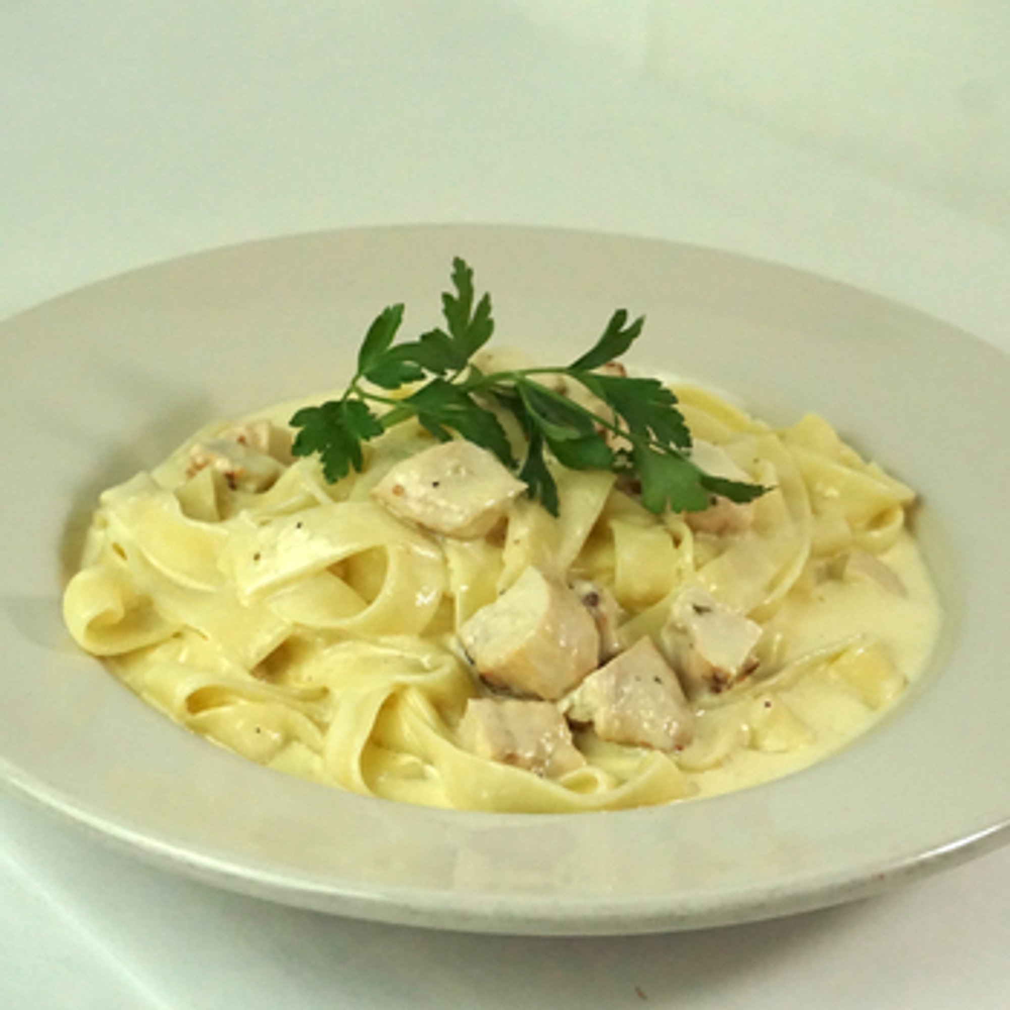 Fettuccine Alfredo