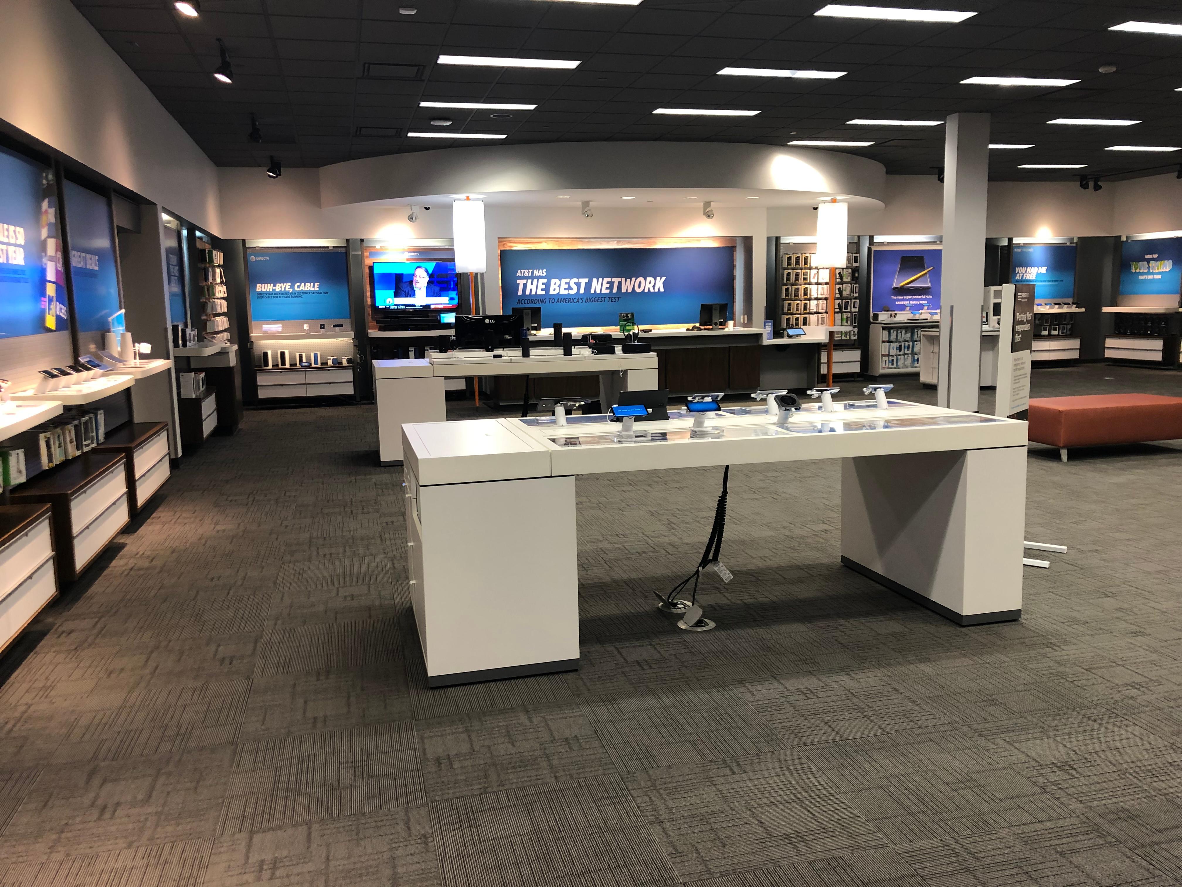 AT&T Store Photo