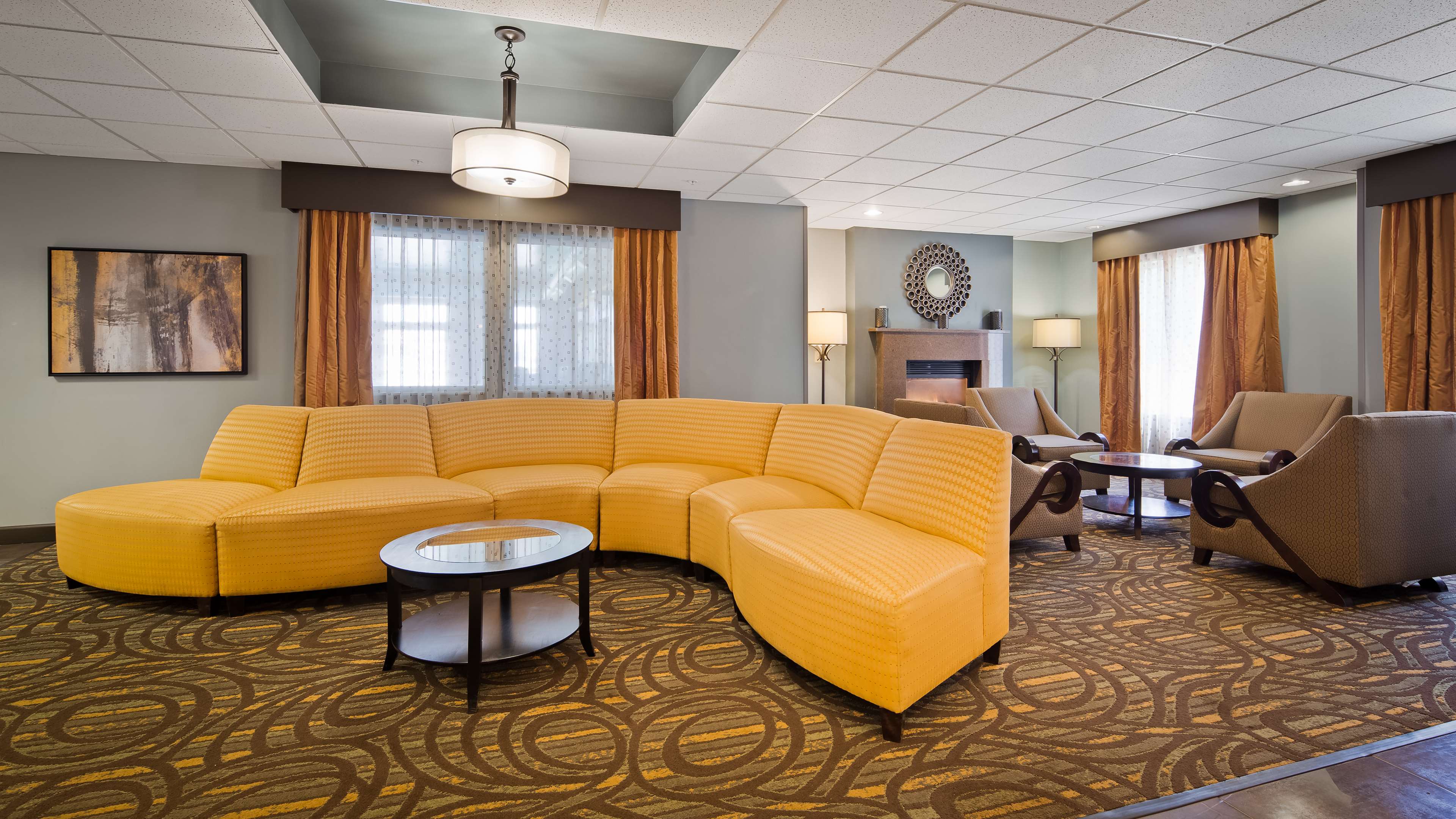 Best Western Plus Coldwater Hotel Photo