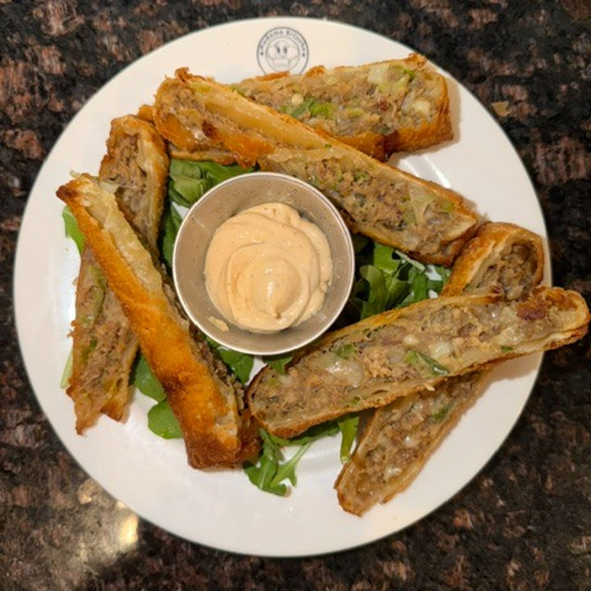 Cheeseburger Eggrolls