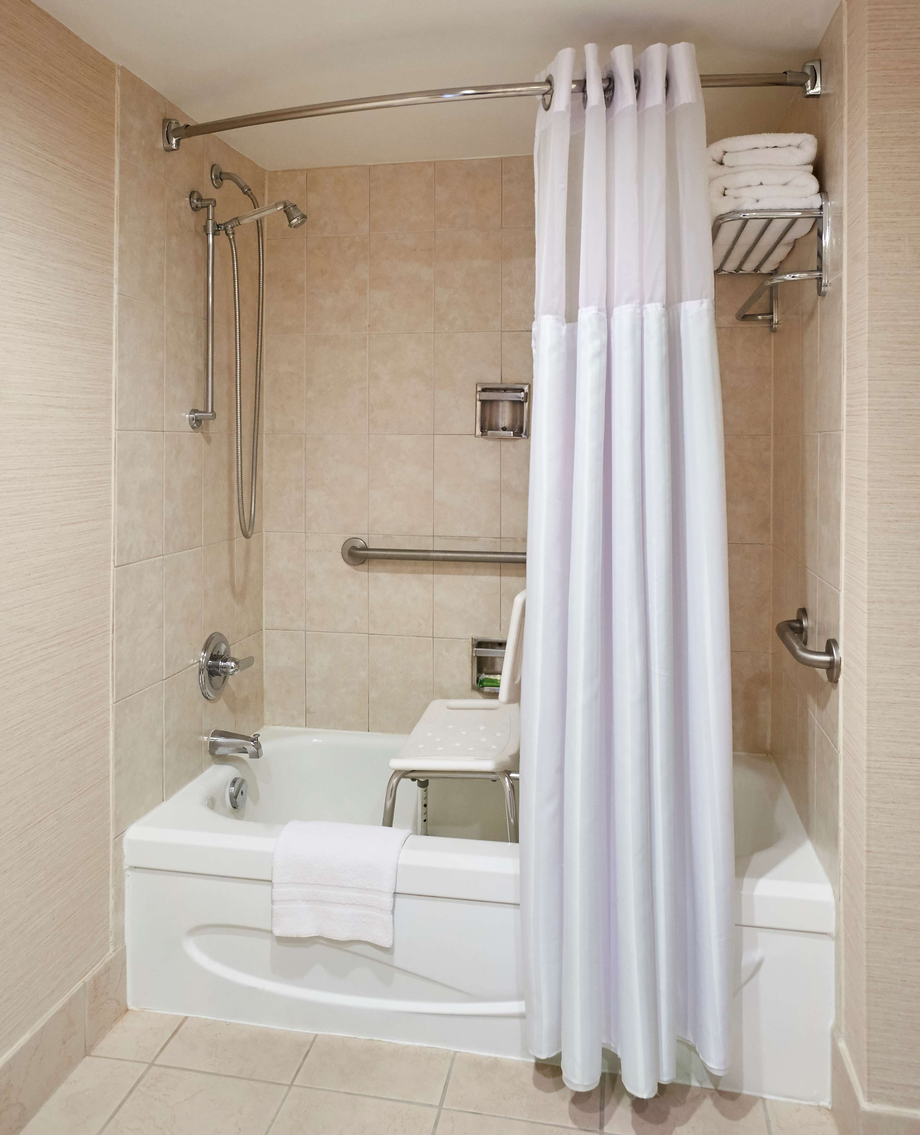 Images Best Western Plus Waterfront Hotel