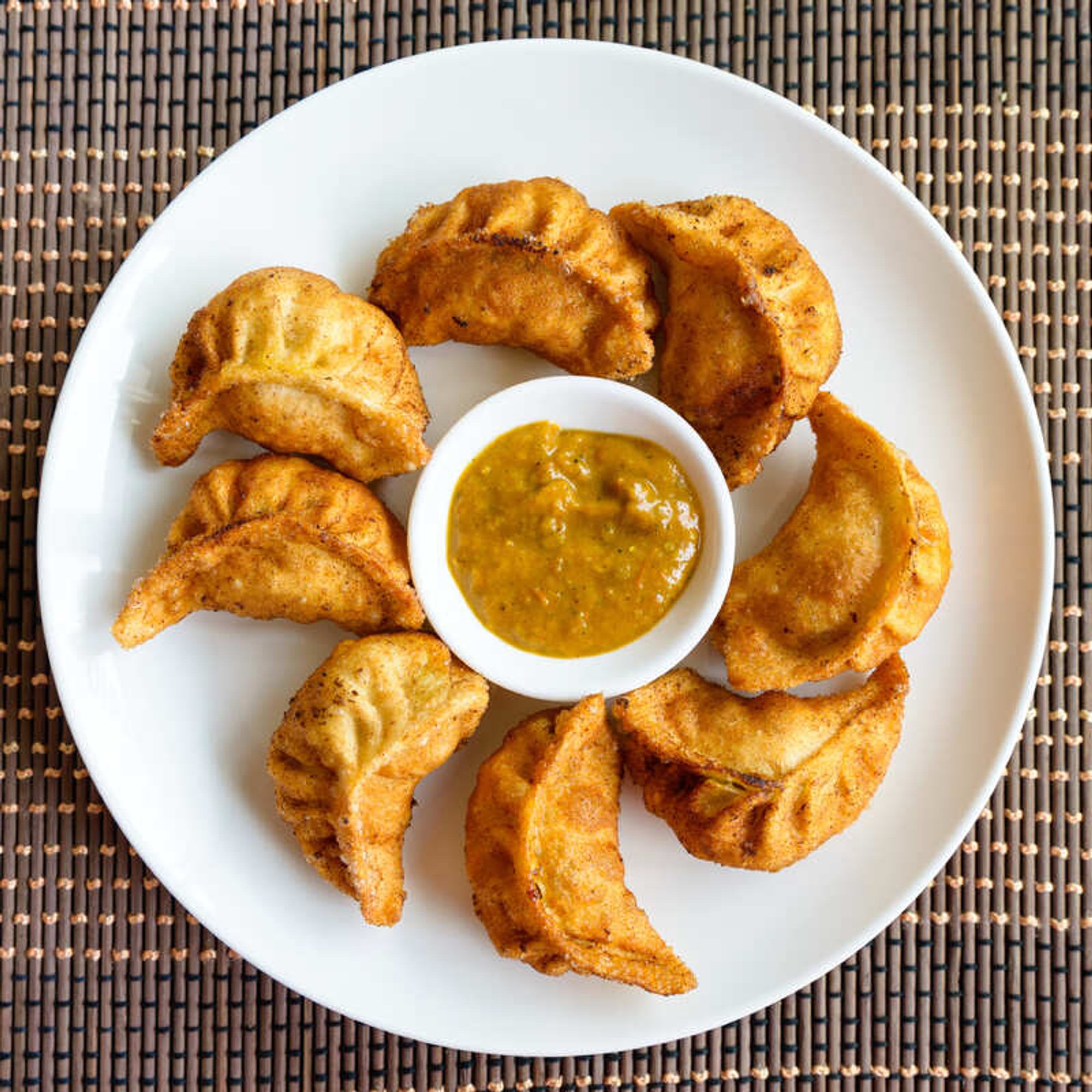 Momo Fried (10 pcs)
