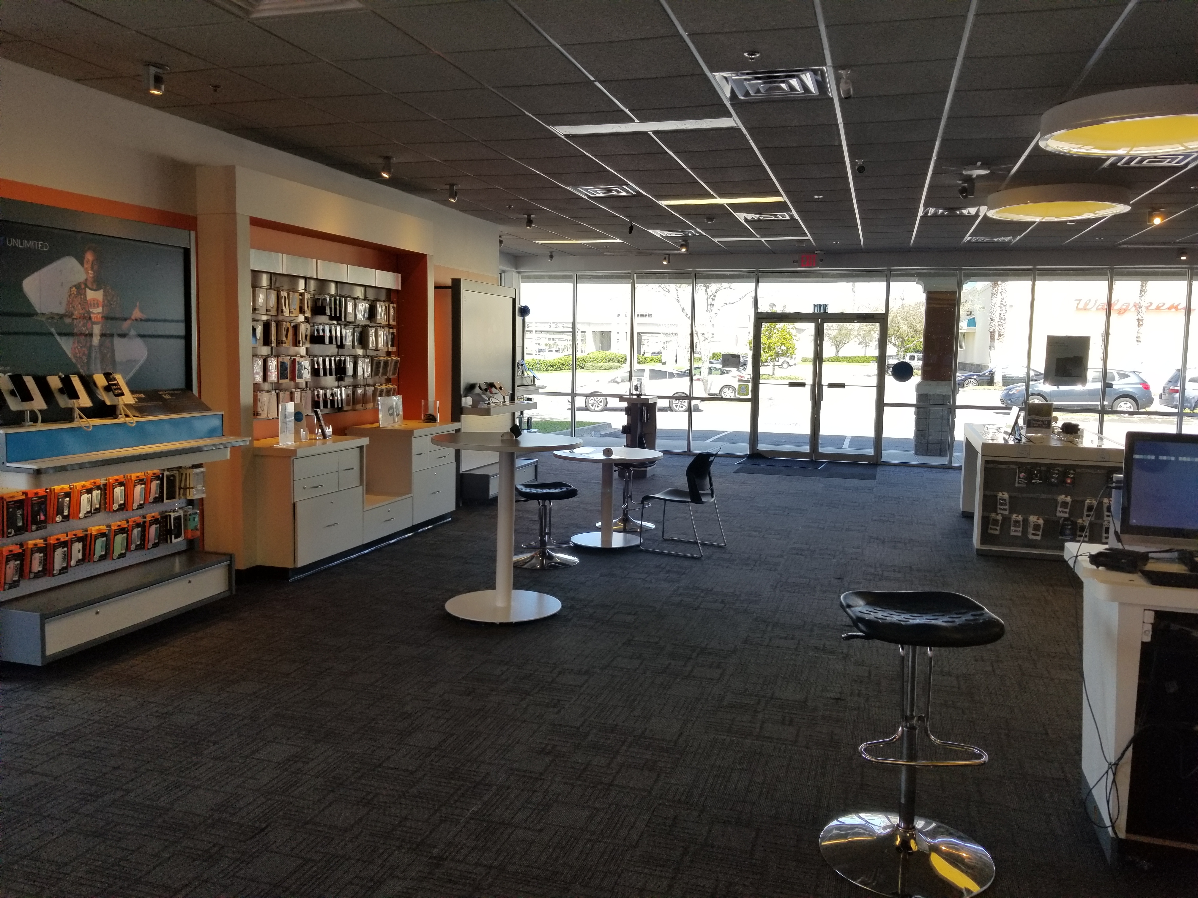 AT&T Store Photo