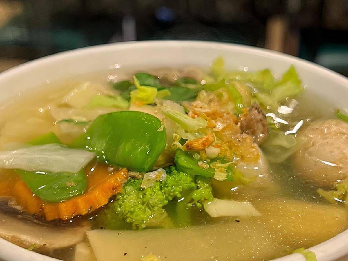 18.kaeng Chud Tofu