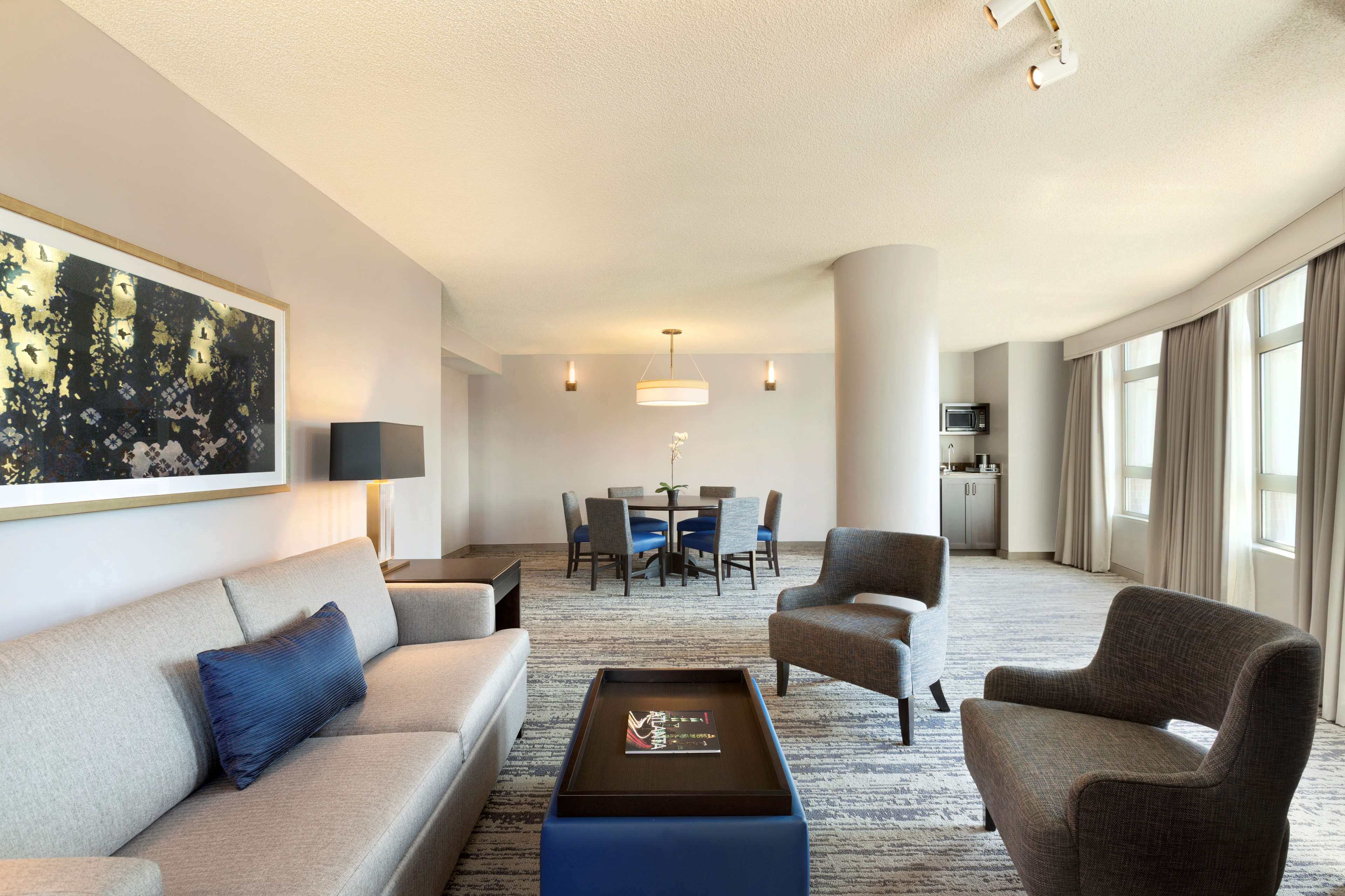 Guest room