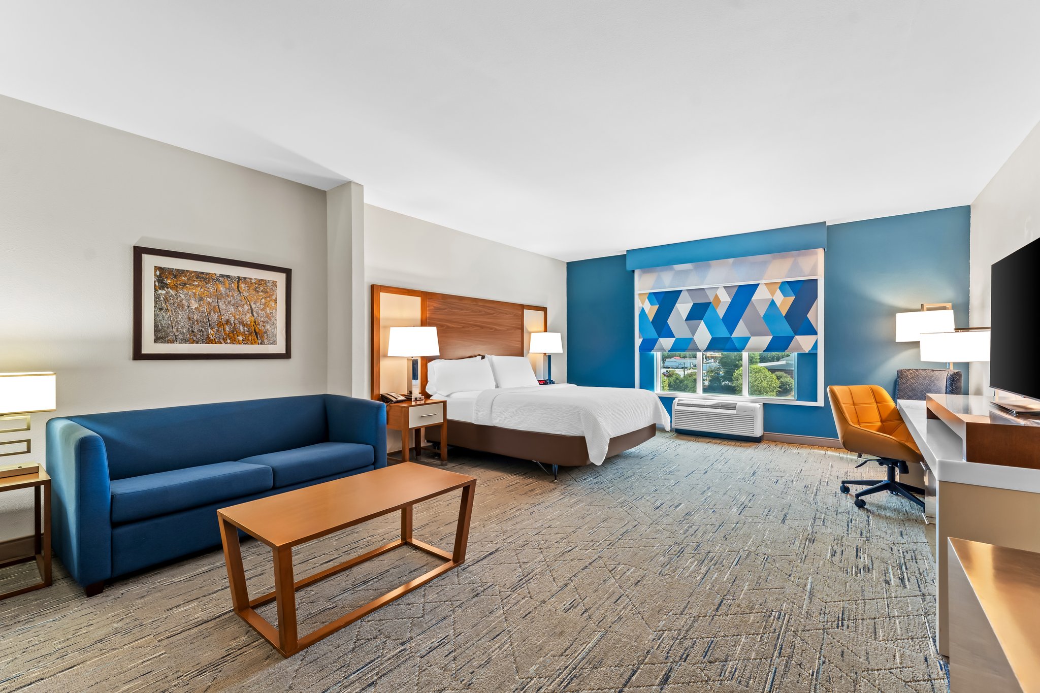Holiday Inn Express & Suites Albany by IHG Image