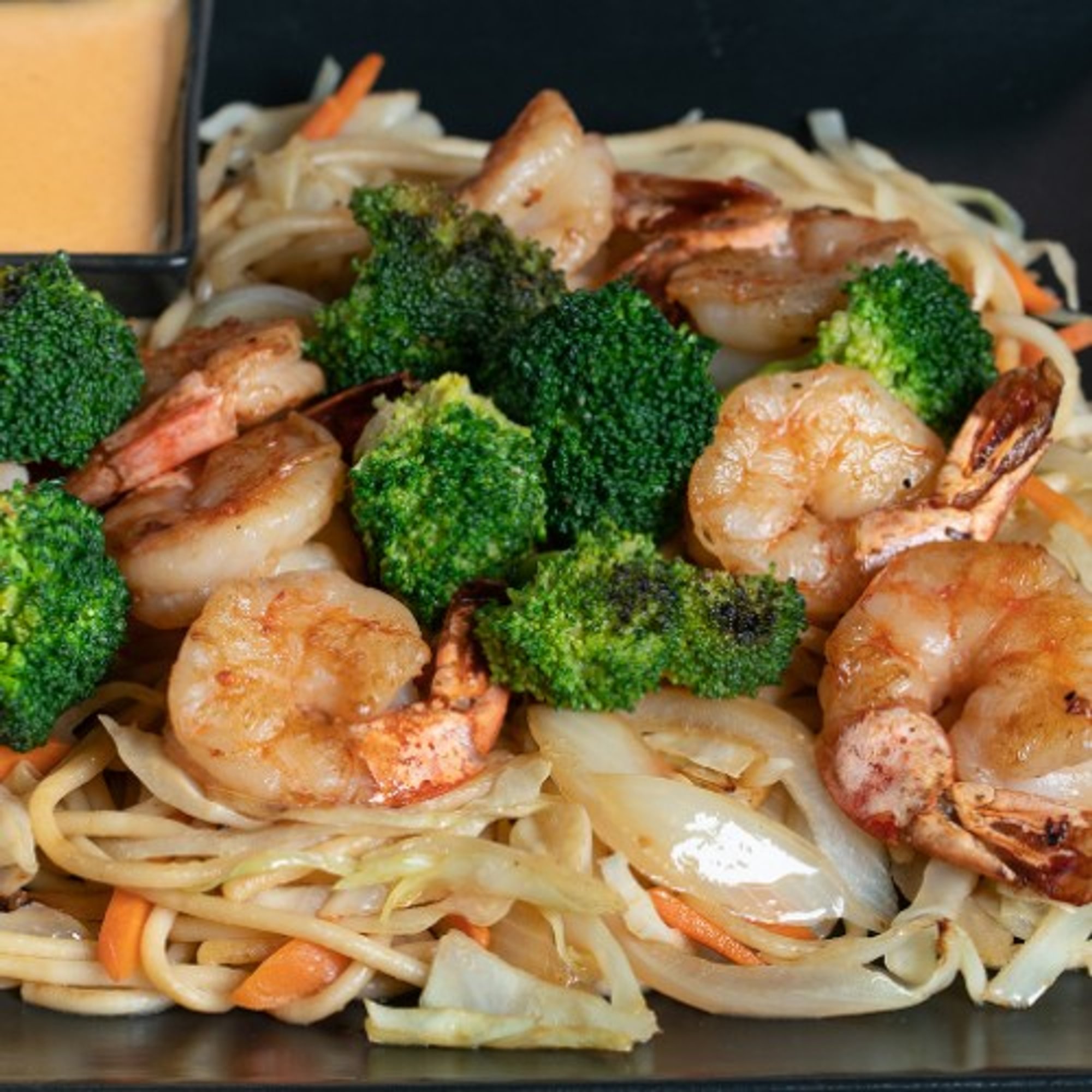 Noodle Jumbo Shrimp & Scallops