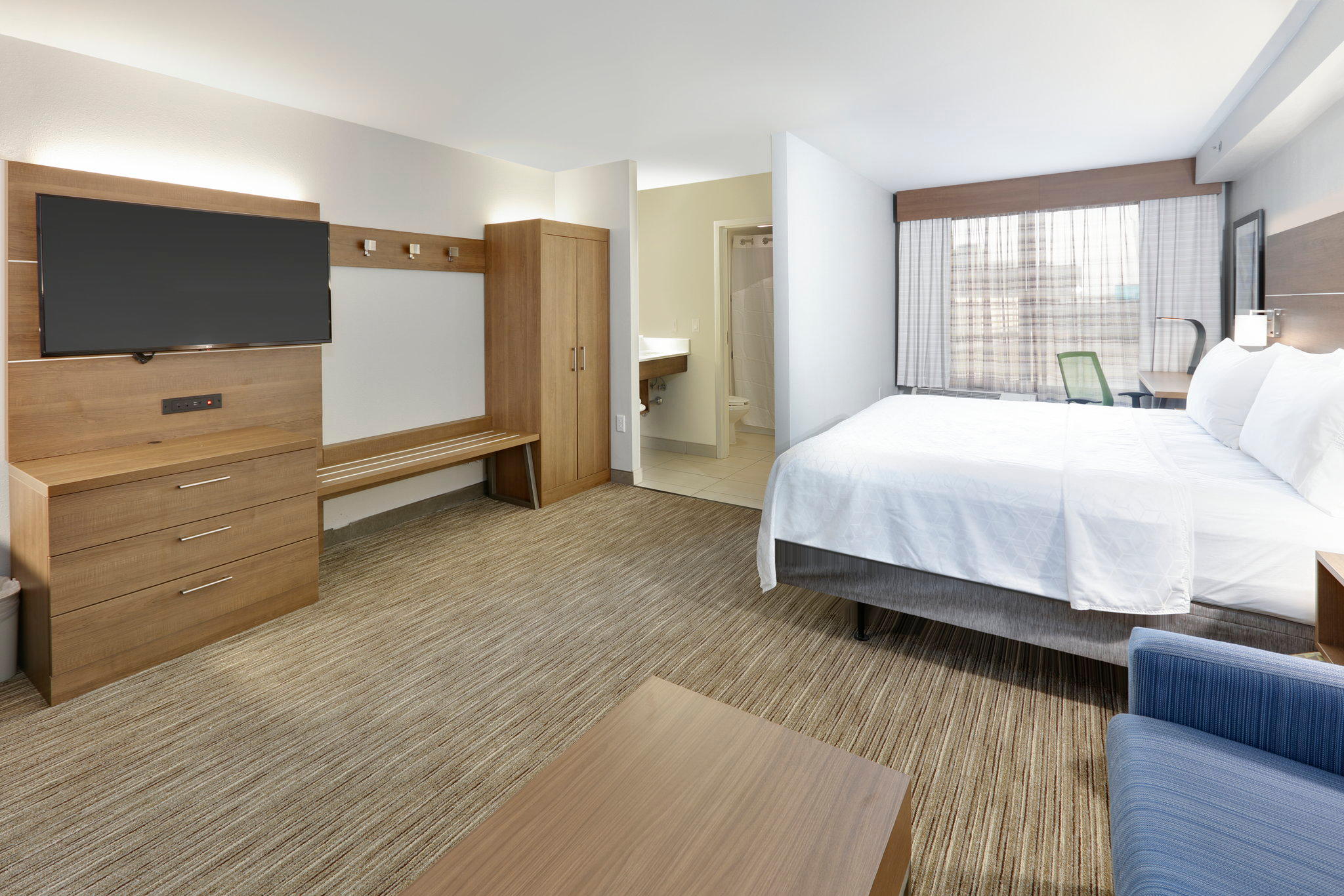 Holiday Inn Express & Suites Irving Conv Ctr - Las Colinas Photo