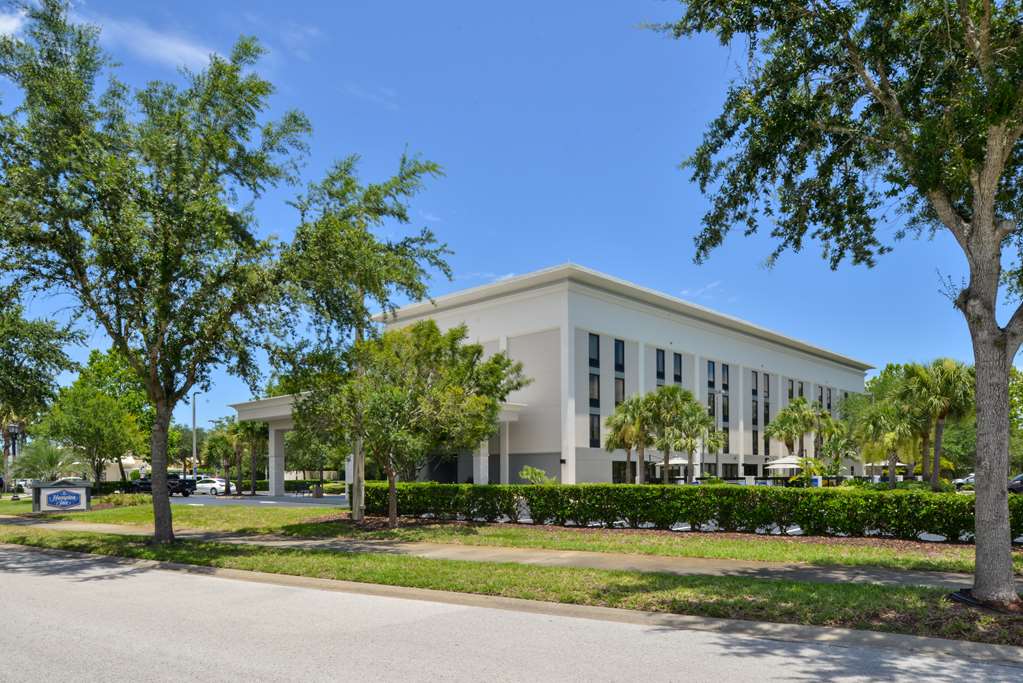 Hampton Inn Vero Beach Image