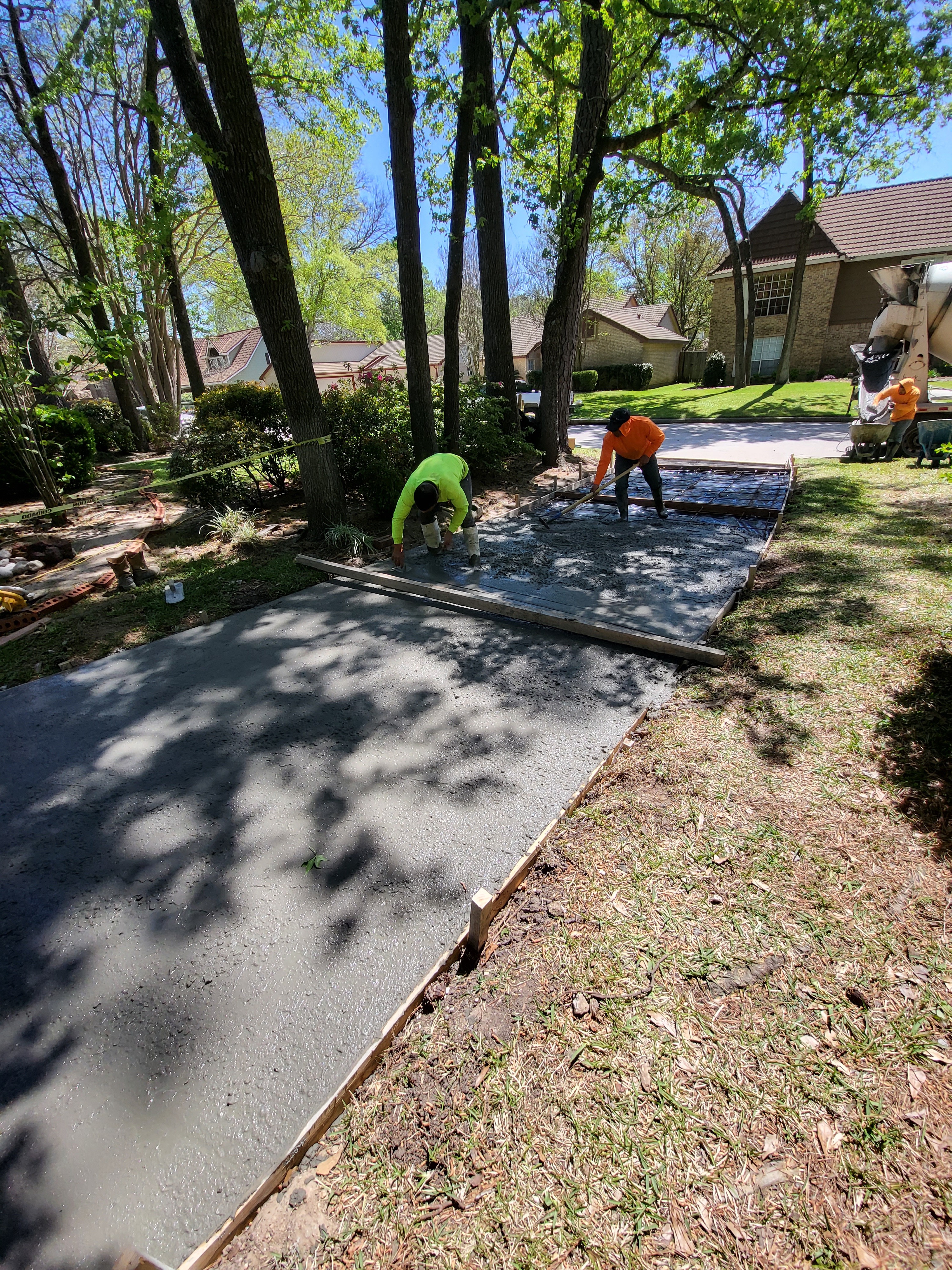 Texas Contracting & Installation Image