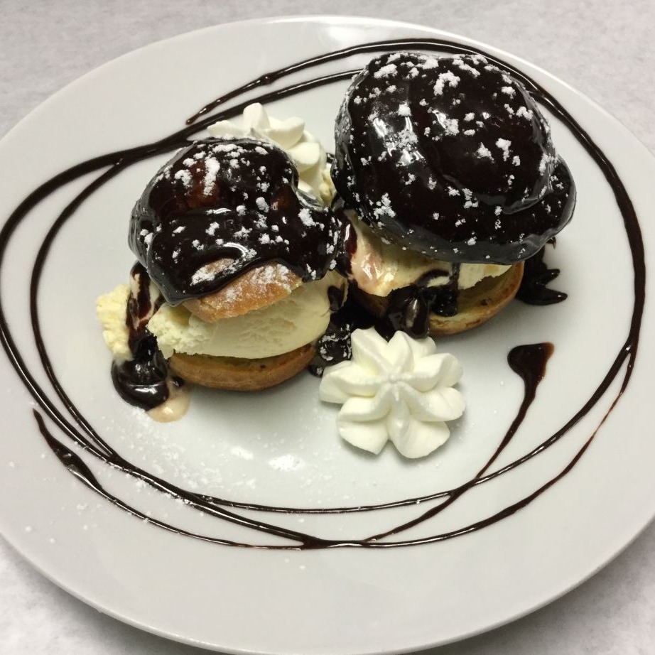 Les Profiteroles