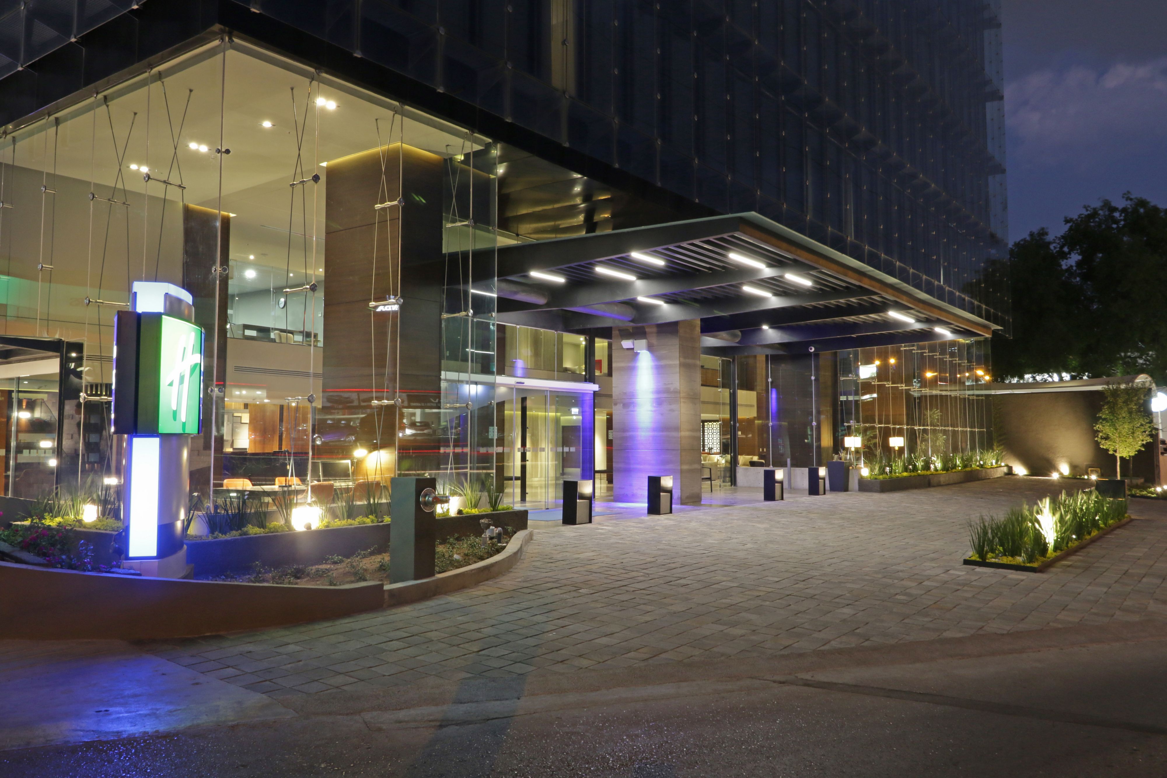Images Holiday Inn Express & Suites Monterrey Valle