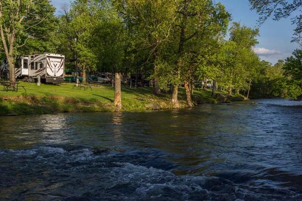 Images Camp Riverslanding