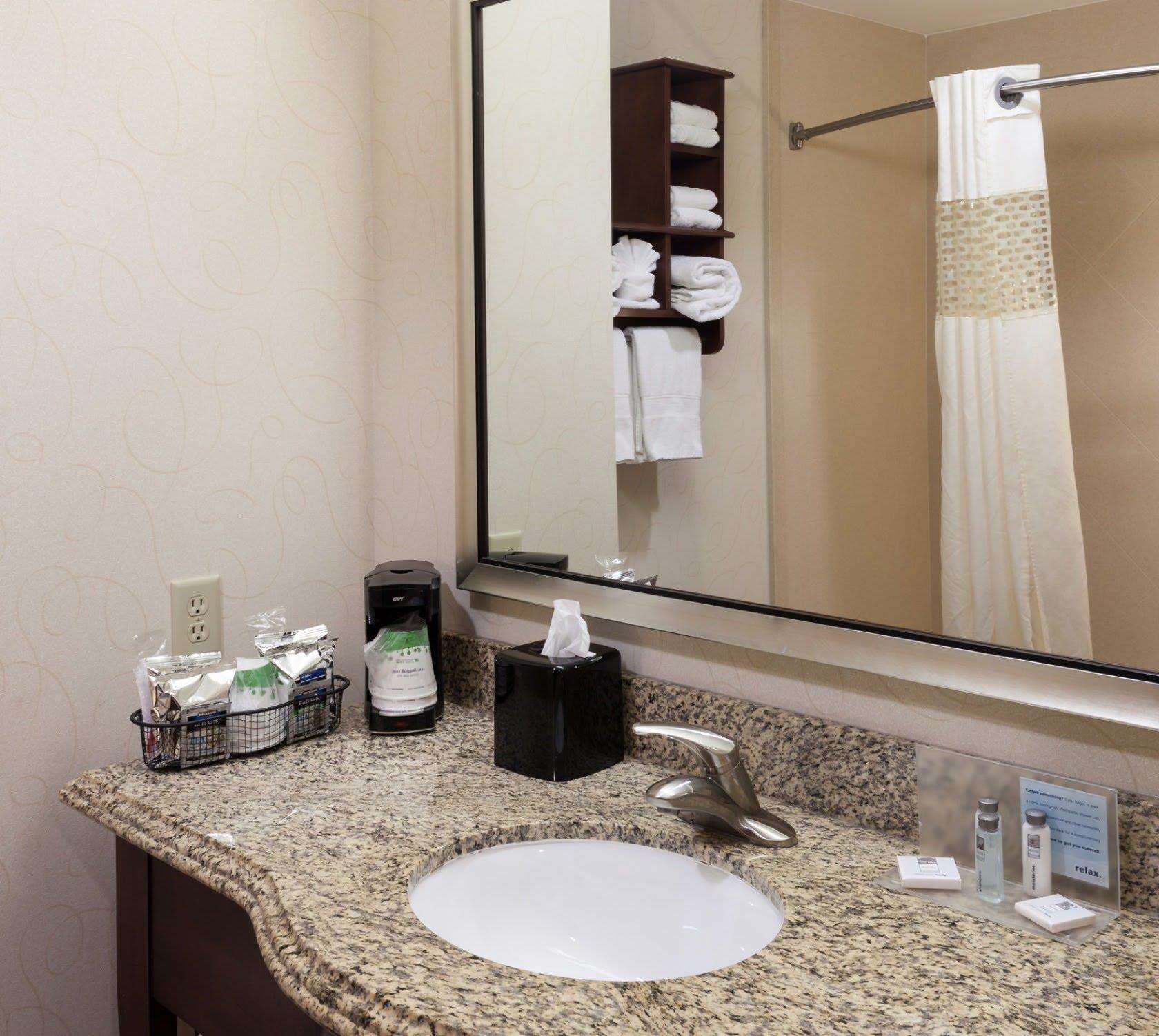 Hampton Inn & Suites Dallas-Arlington-South Photo