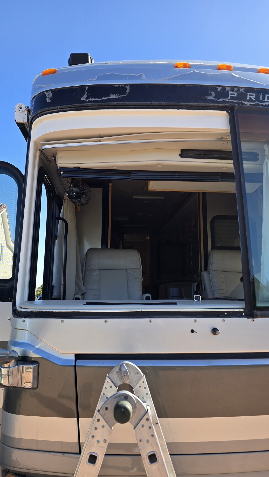 Precision RV Glass LLC Image