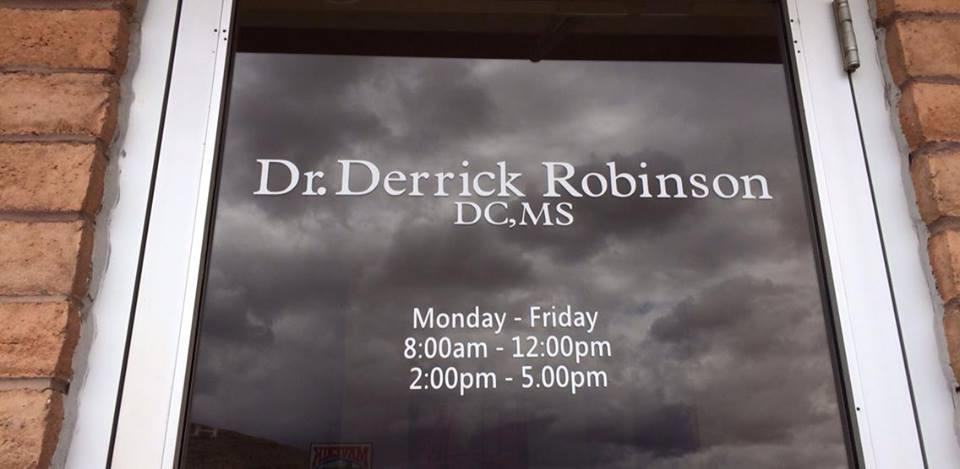 Robinson Chiropractic Logo