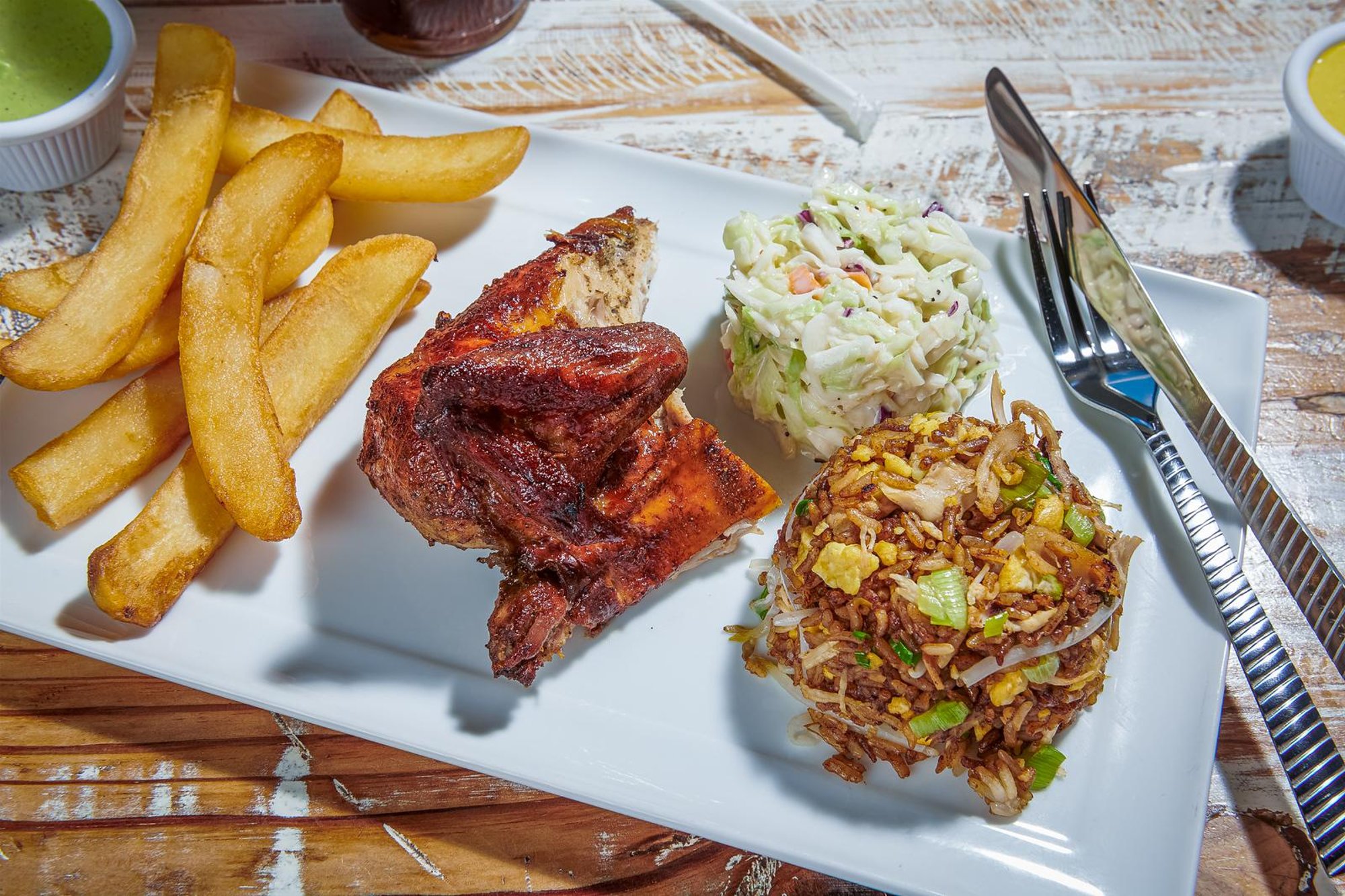 1/4 Chicken + 2 Sides