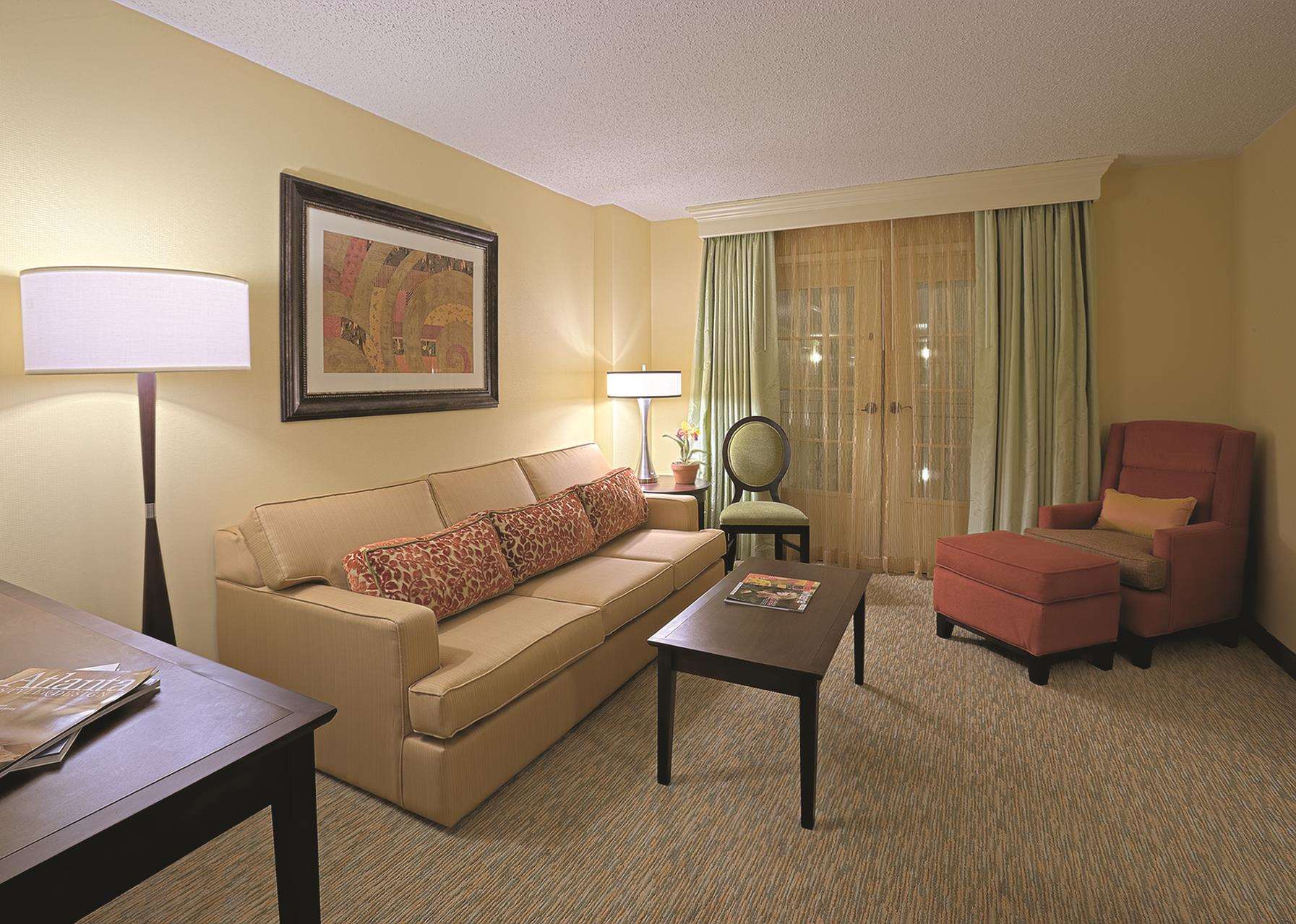 DoubleTree Suites by Hilton Hotel Atlanta - Galleria Photo