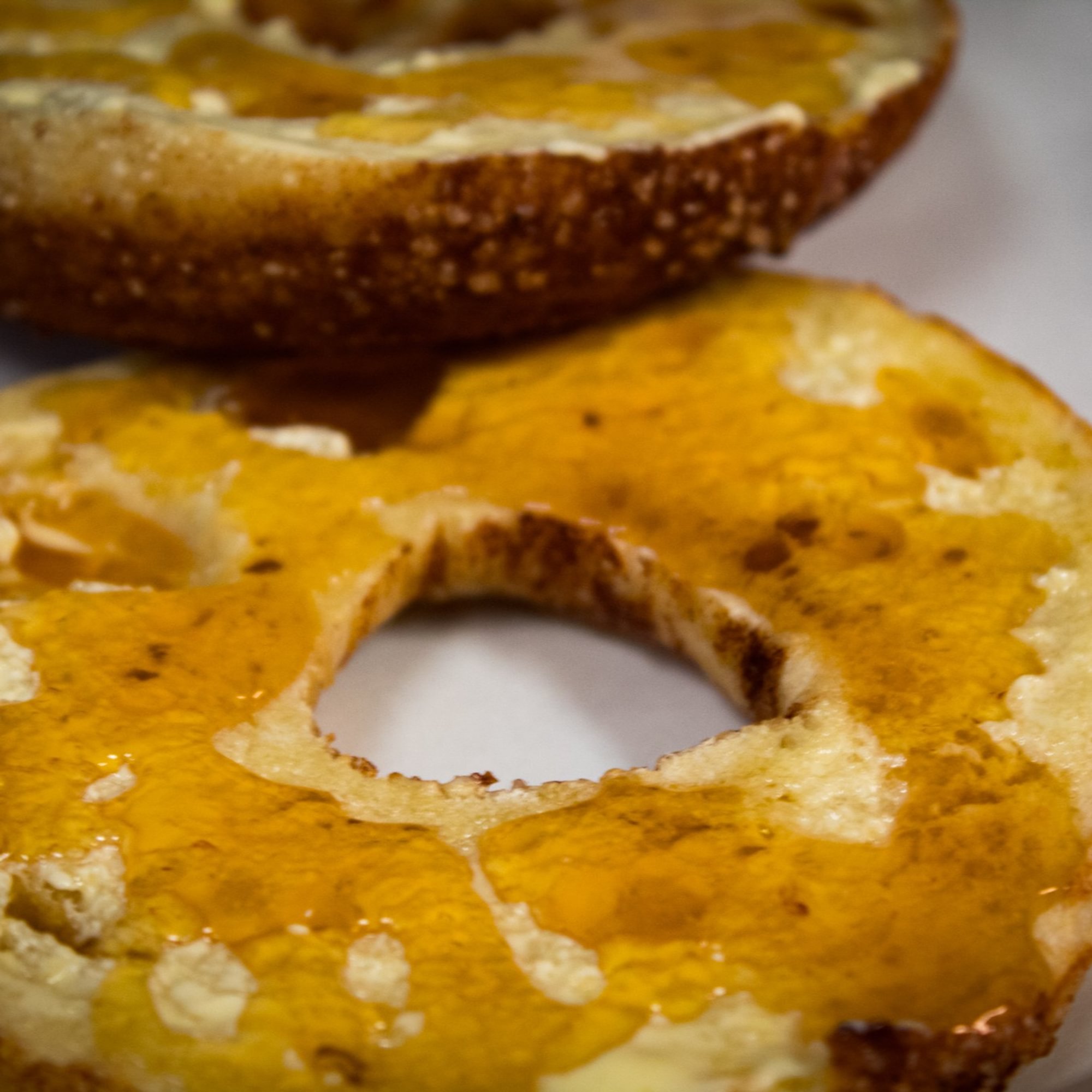 BAGEL W/HONEY