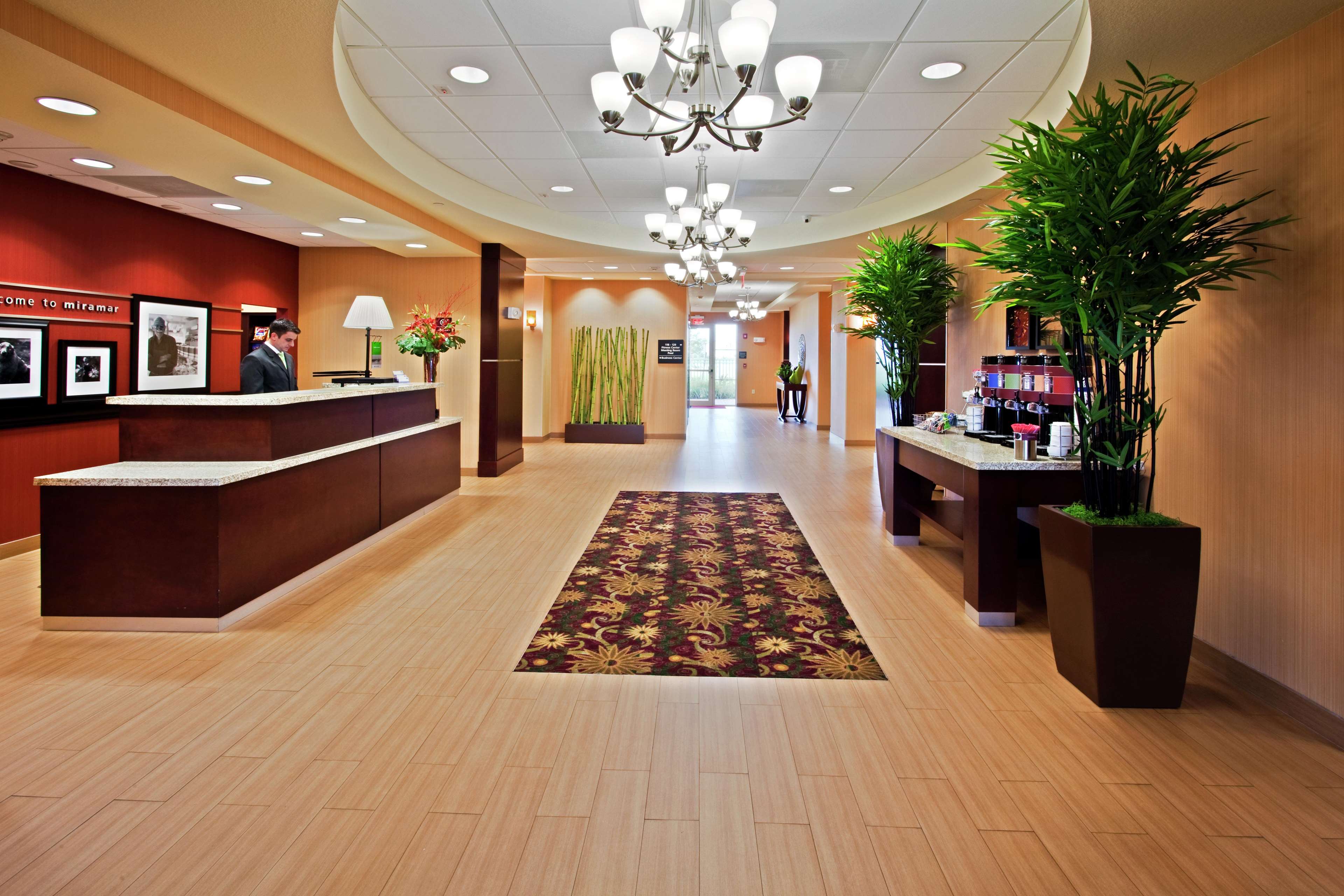 Hampton Inn & Suites Ft. Lauderdale/Miramar Photo