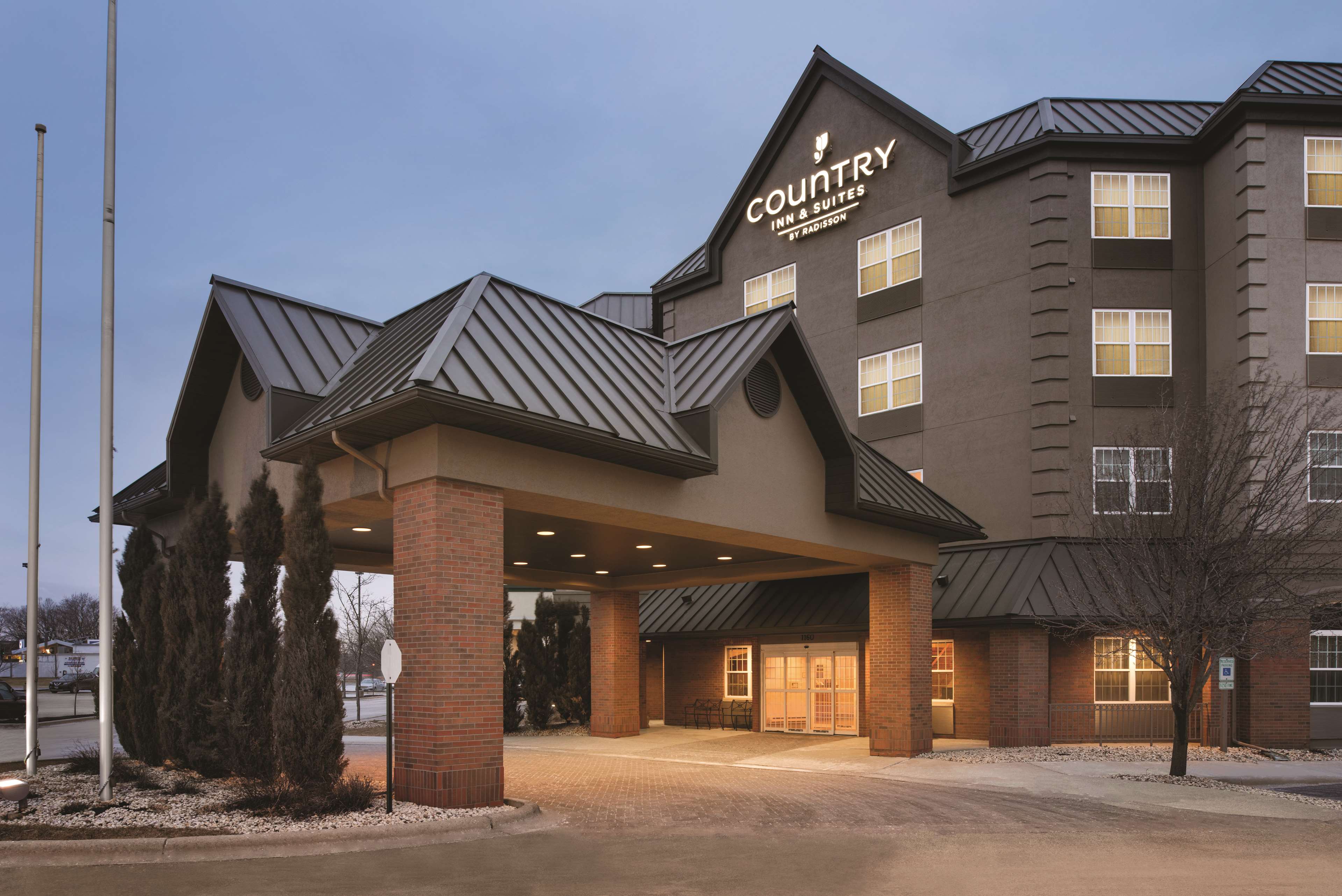 reviews and information for Country Inn & Suites by Radisson, Elk G...