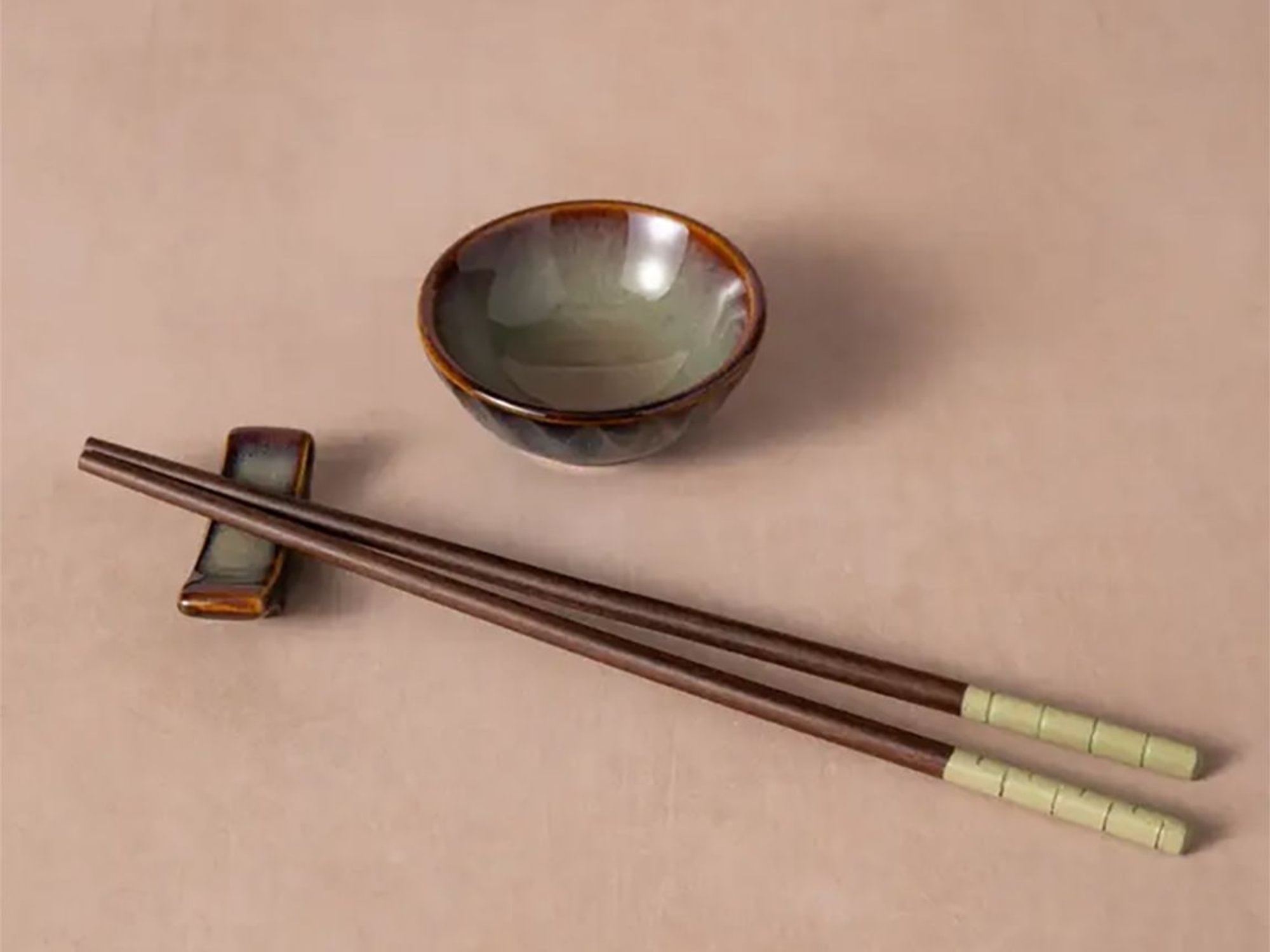 Mekong Chopsticks, Stand + Dipping Bowl Set