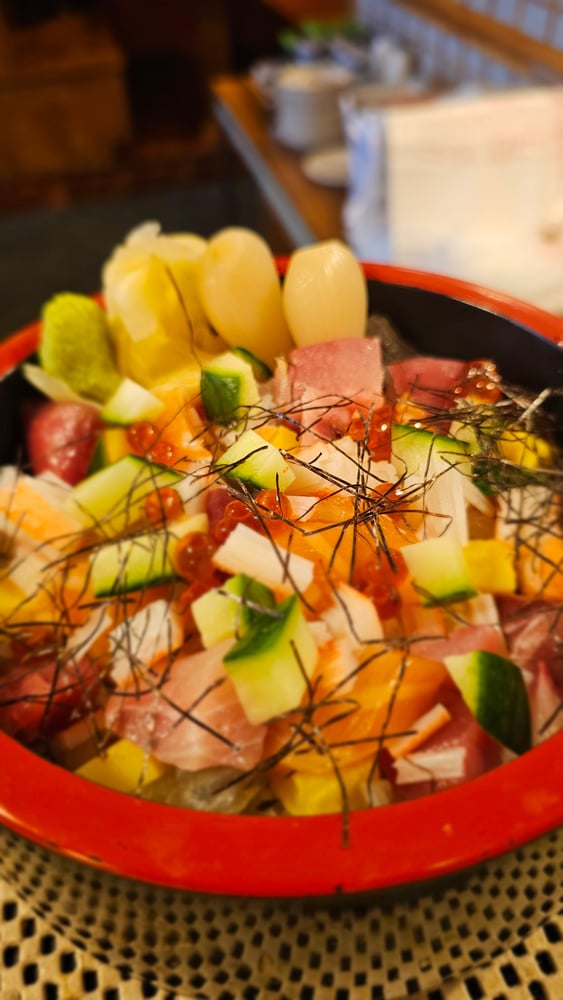 (L) Chirashi Don