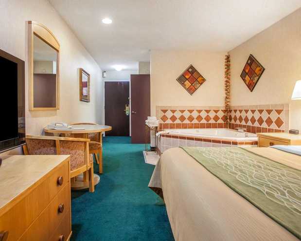 Images Comfort Inn near Toms River Corporate Park