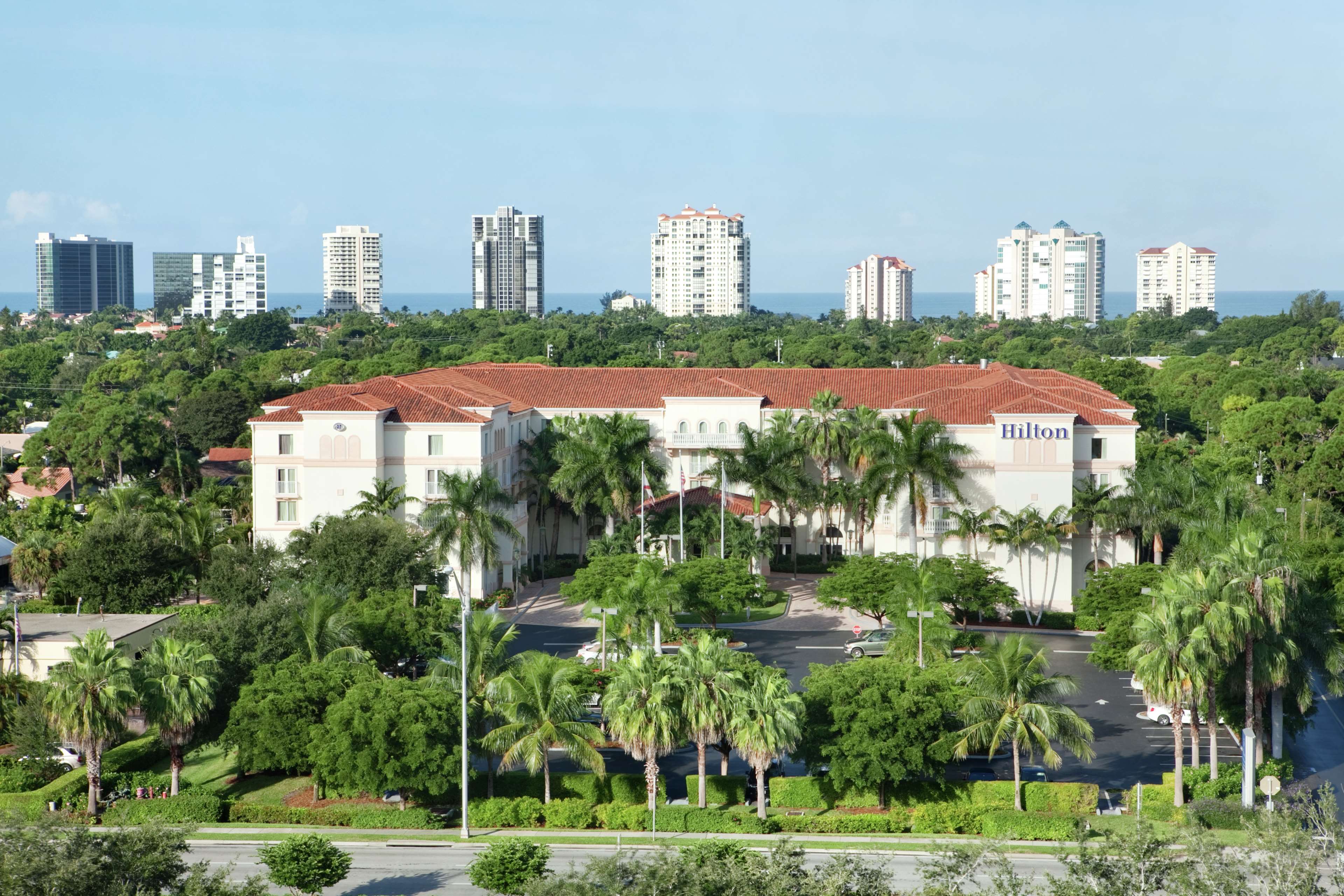 Hilton Naples Photo