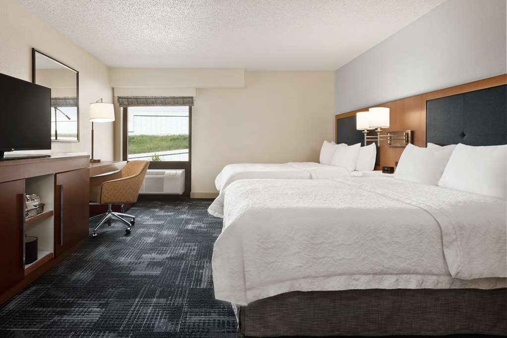 Hampton Inn by Hilton Wausau Image