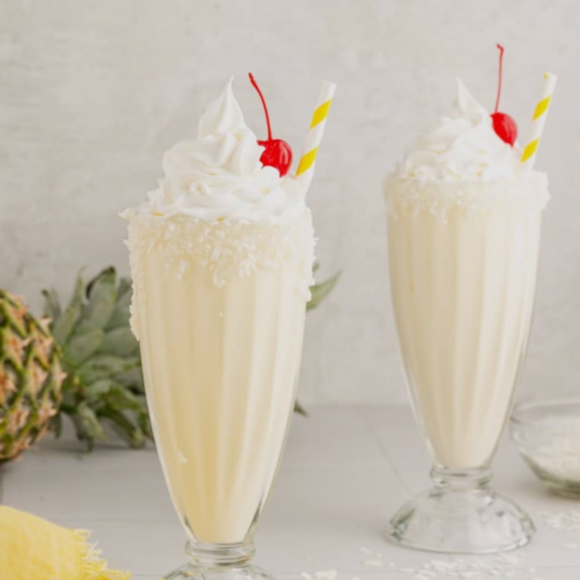 Regular pineapple shake