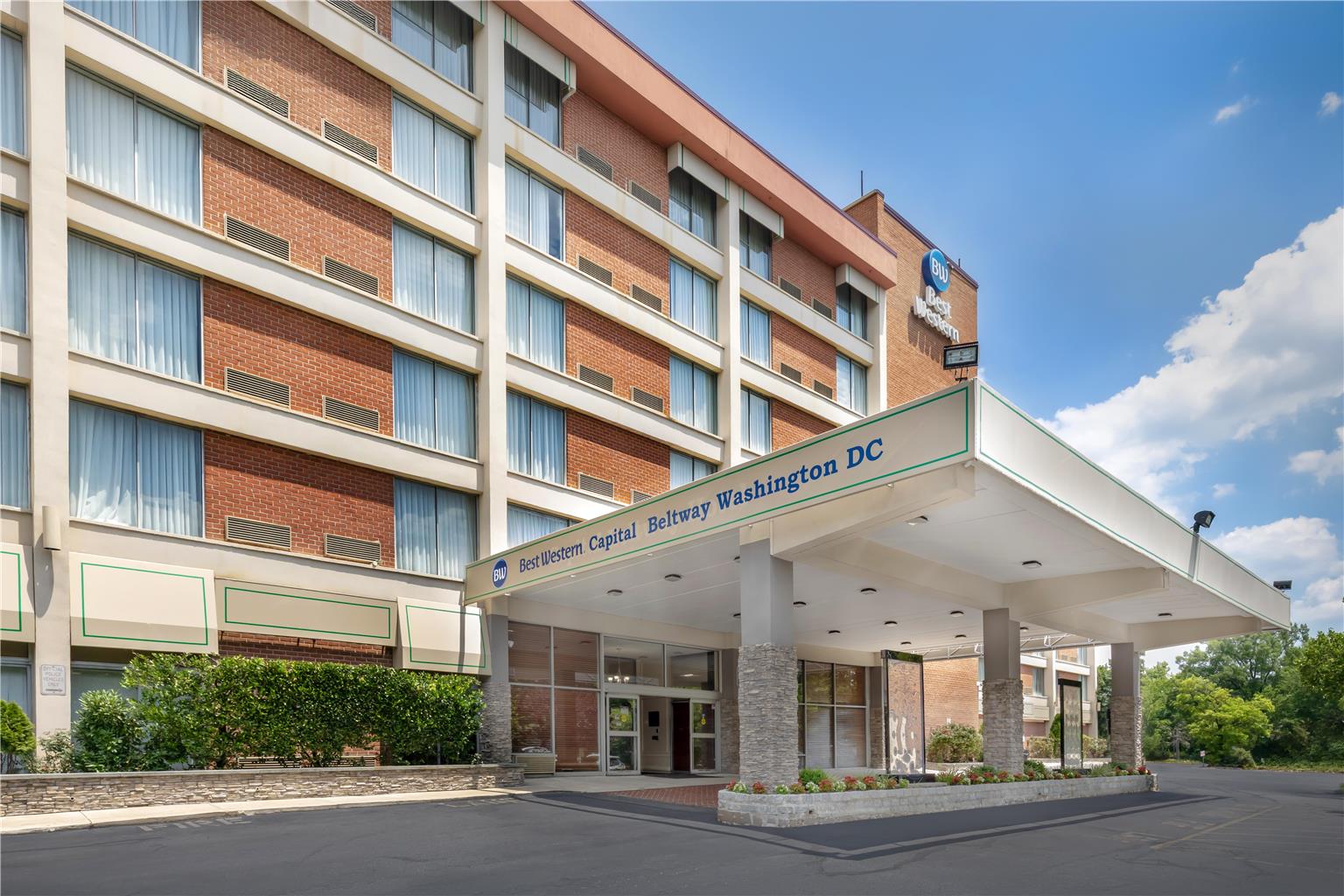 Best Western Capital Beltway Washington DC Image