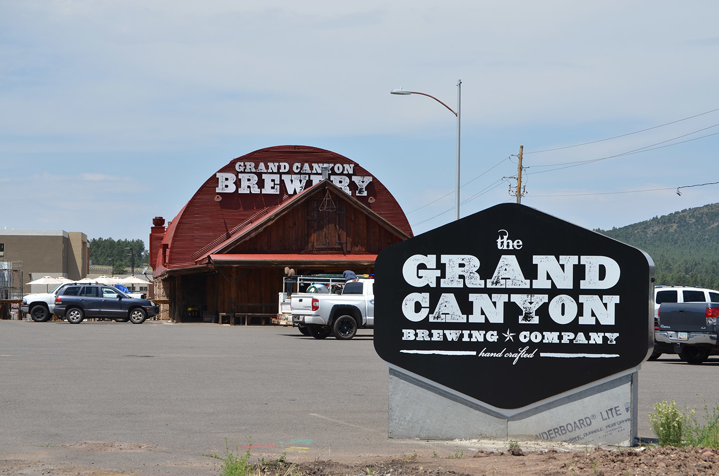 Grand Canyon Brewing Company in Williams, AZ (800) 5132...