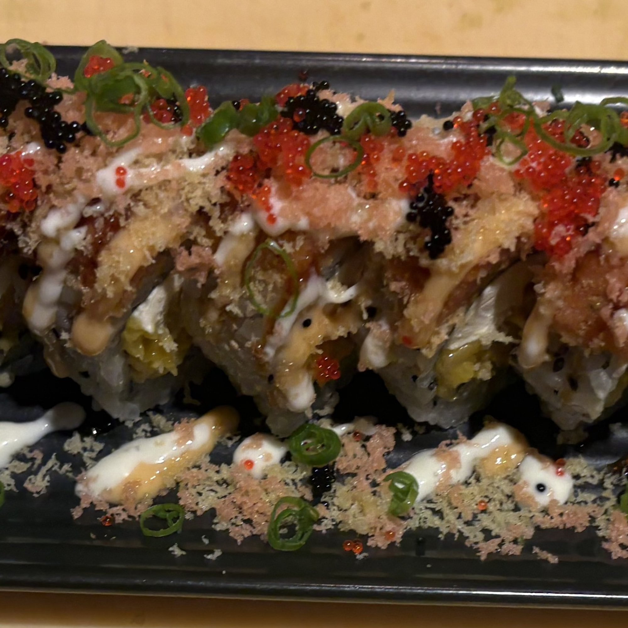 Dragon Kiss Roll