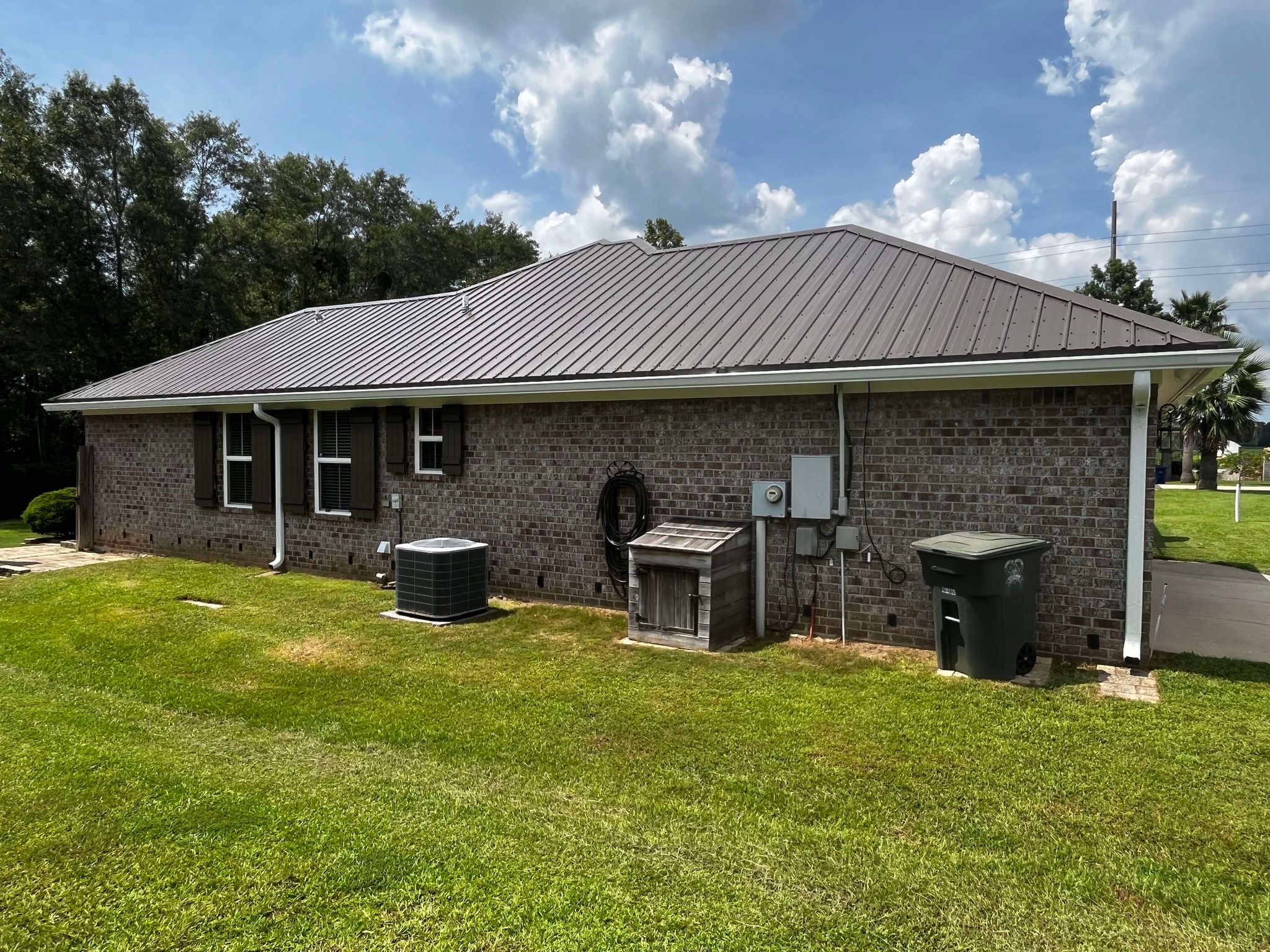 Southern Gutters LLC Image