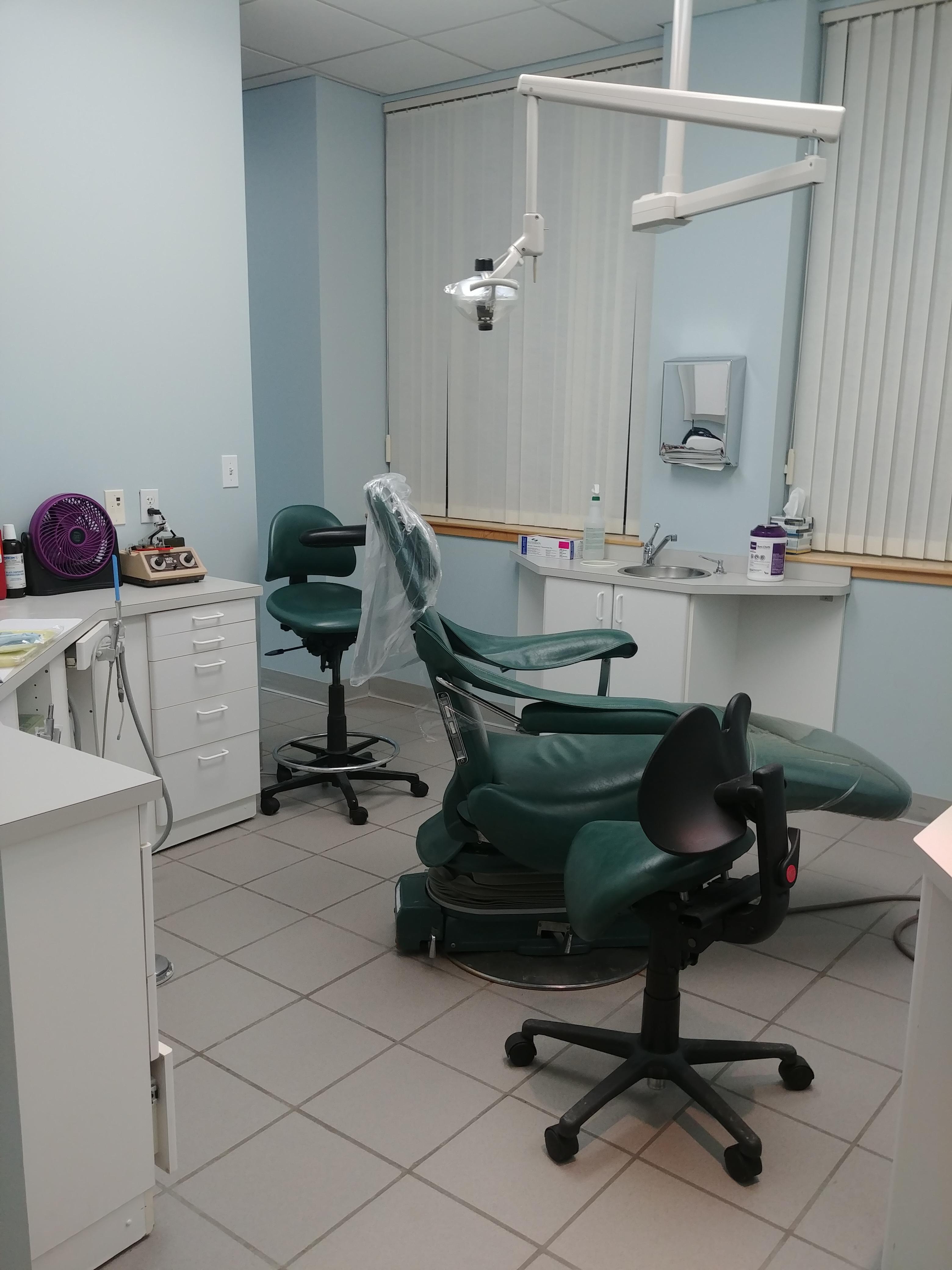 Personalized Dentistry of West Michigan Logo